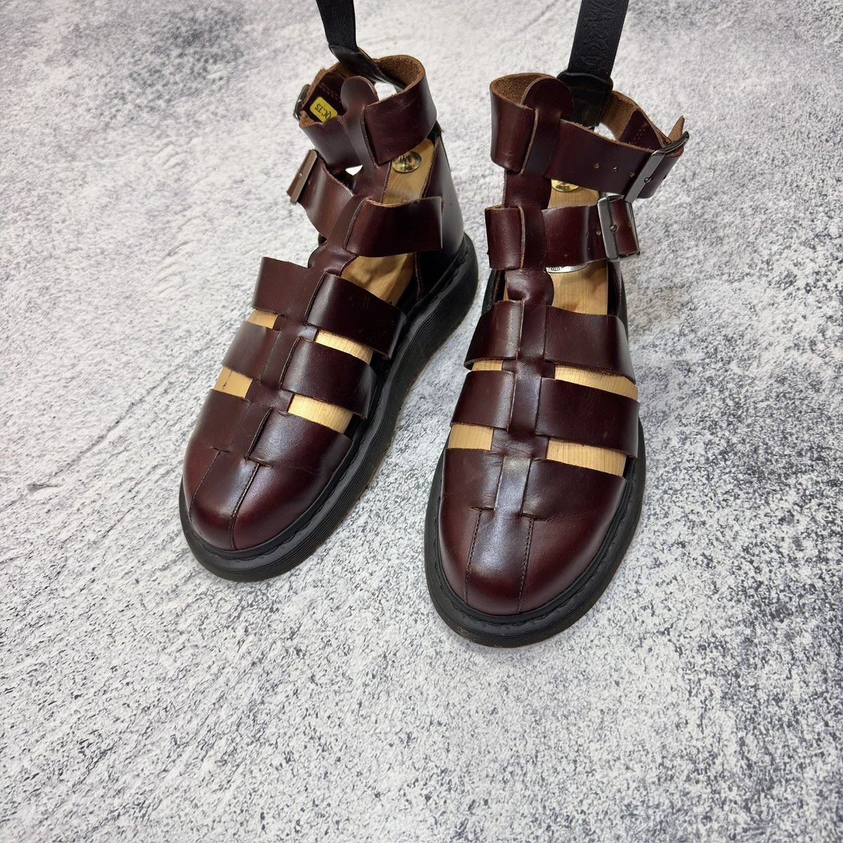 Dr. Martens Dr. Martens Geraldo Gladiator Leather Sandals US9 UK8 EU42 Size US 9 / EU 42 - 6 Thumbnail