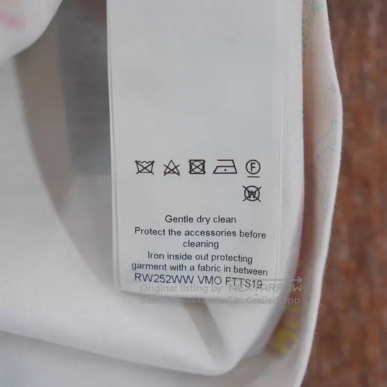 Louis Vuitton Louis Vuitton 25ss New Graffiti Print Neckline Chain Short Size S / US 4 / IT 40 - 4 Thumbnail