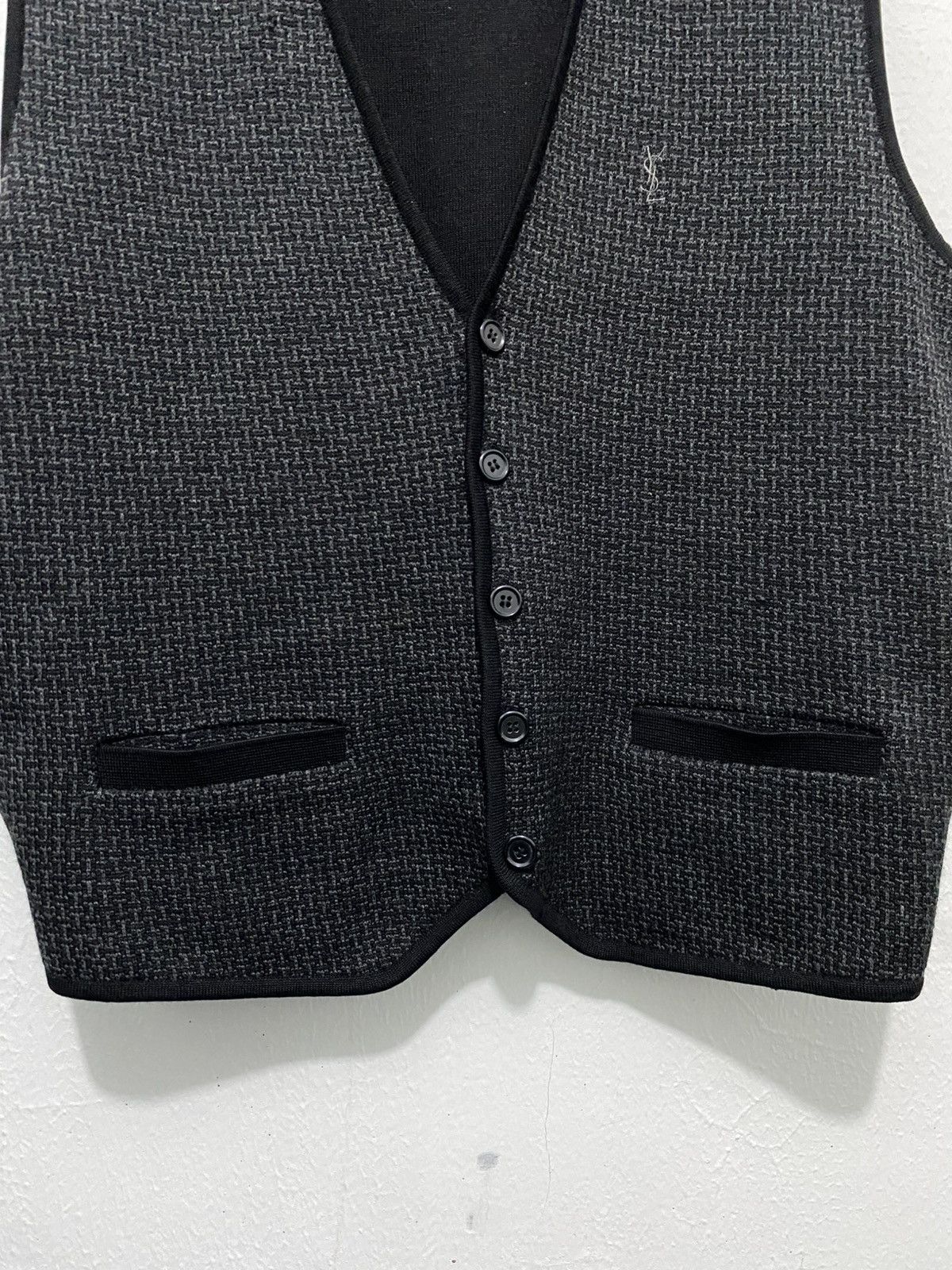 Yves Saint Laurent Vintage Yves Saint Laurent YSL Vests Size US L / EU 52-54 / 3 - 3 Thumbnail