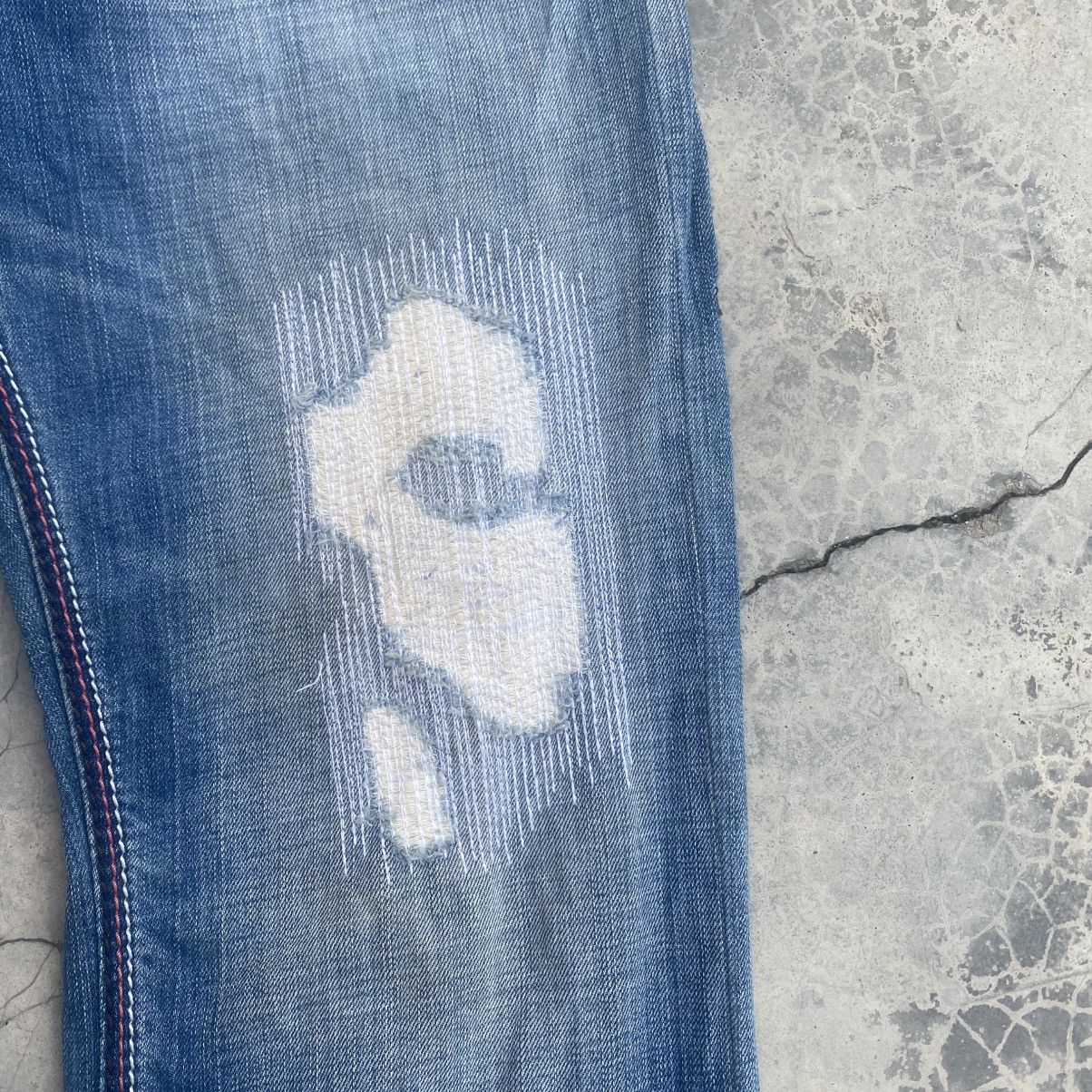 Artful Dodger ARTFUL DODGER Grunge Gun Shot Jeans Size US 32 / EU 48 - 9 Thumbnail