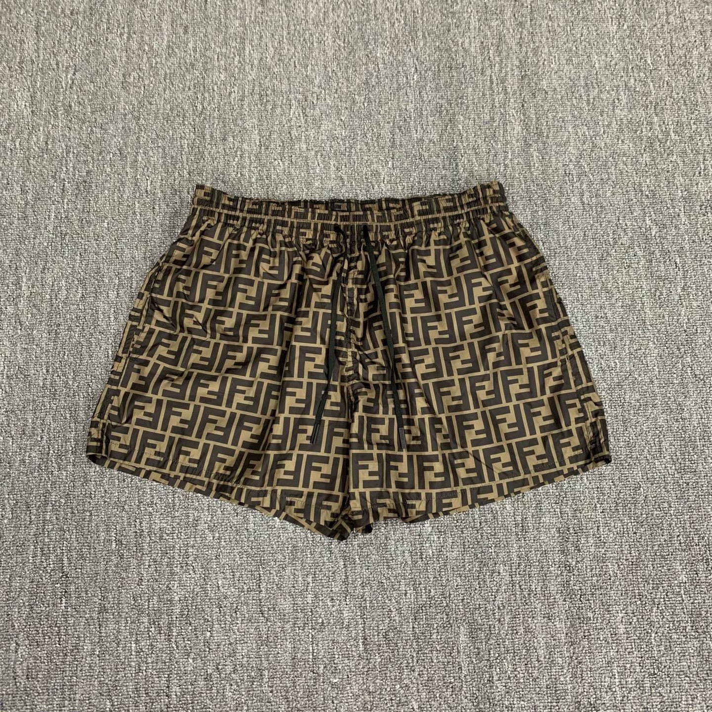 Fendi Fendi Brown Monogram Print Shorts Size US 34 / EU 50 - 1 Thumbnail
