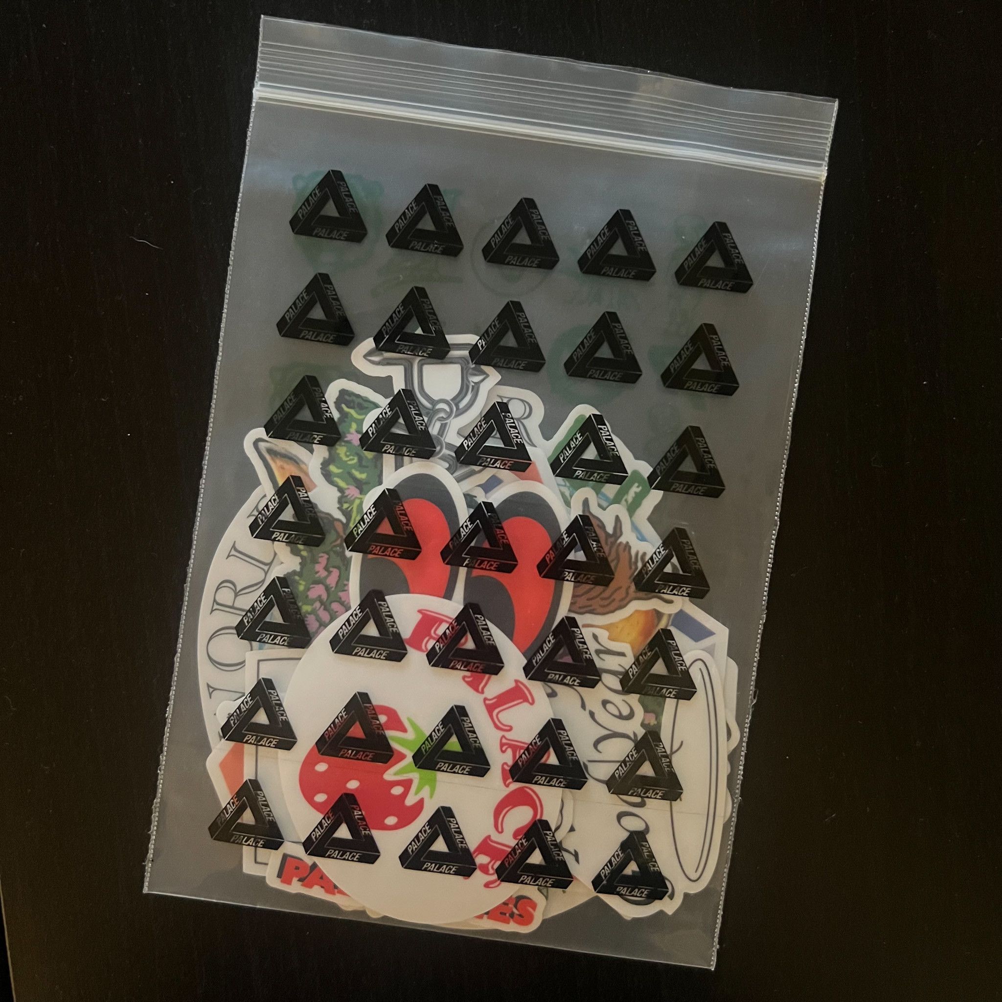 Palace Palace Spring 2022 Sticker Pack Size ONE SIZE - 3 Thumbnail