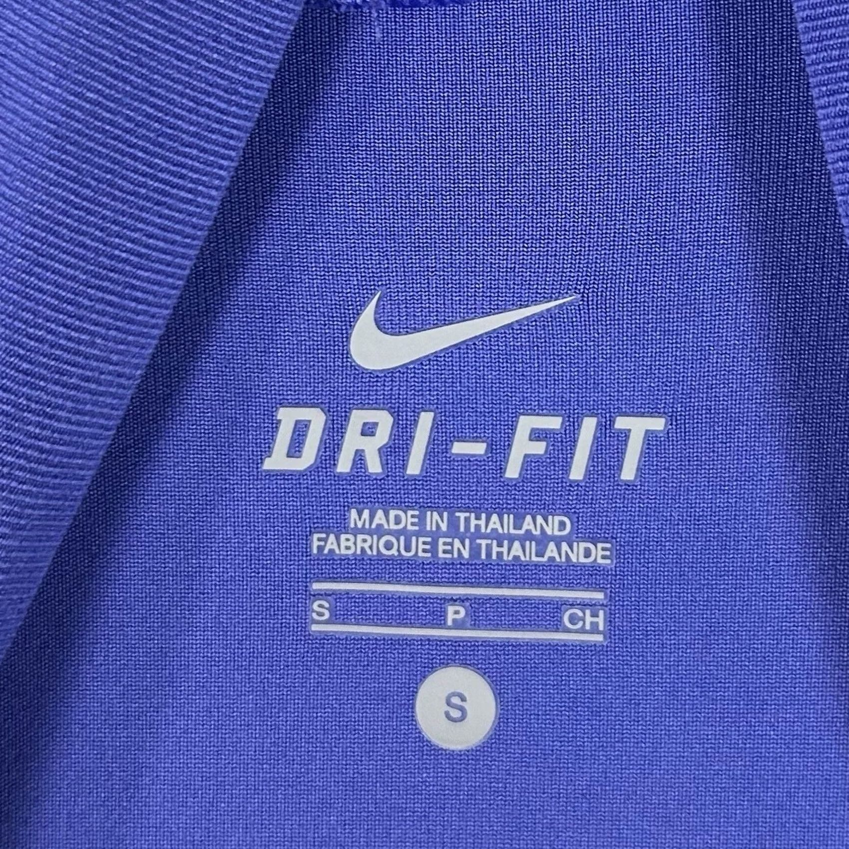 Nike Nike Dri-Fit Shirt Womens Small Blue Long Sleeve Compression Activewear Pullover Mock Neck Running & Jogging T-Shirt Women’s Size S Size S / US 4 / IT 40 - 2 Thumbnail