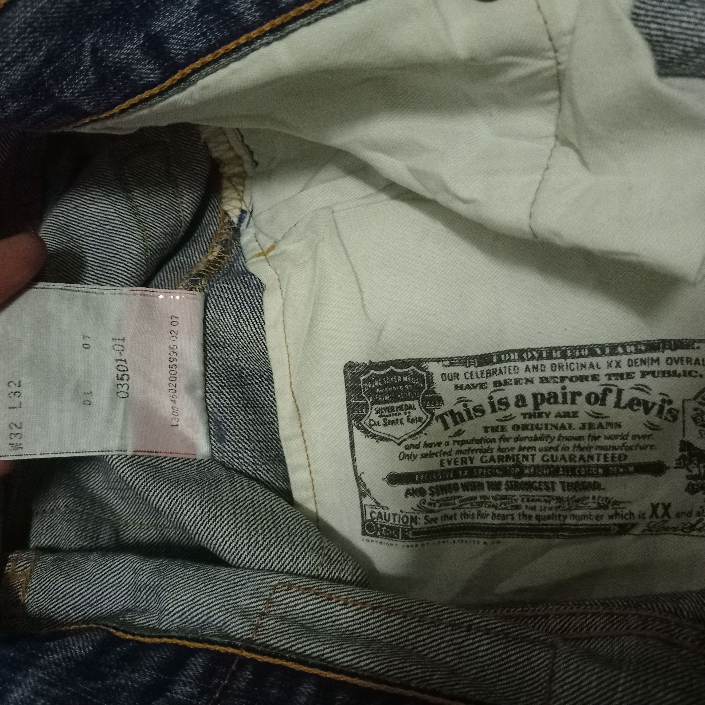 Levi's × Levi's Vintage Clothing Vintage 90s Levis 501 Blue Wash Distressed Baggy Jeans 32x28 Size US 32 / EU 48 - 11 Thumbnail