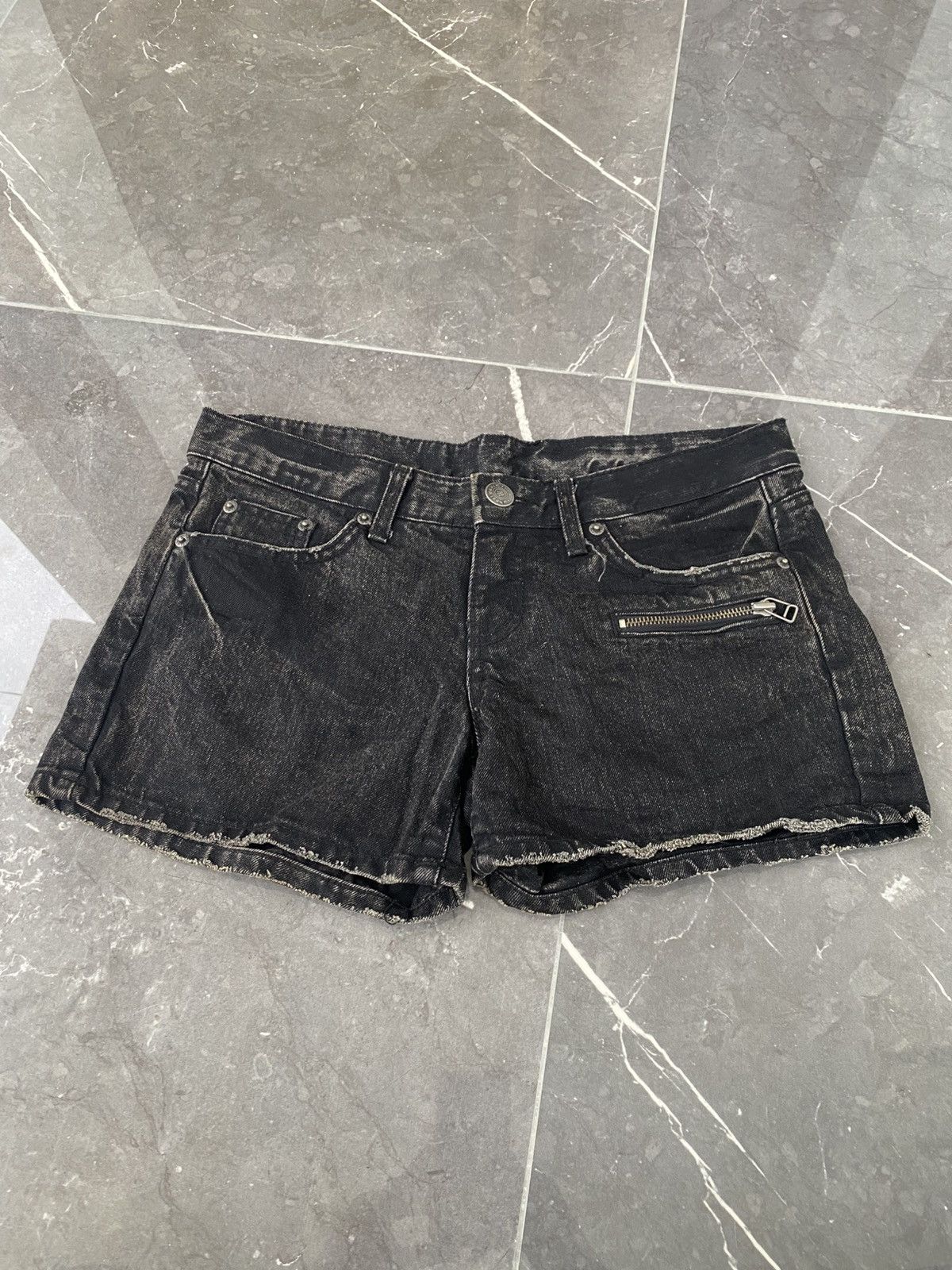 If Six Was Nine × Japanese Brand × Le Grande Bleu (L.G.B.) Wheel Denim Short Black Wash Lgb Kmrii Size 32" / US 10 / IT 46 - 1 Thumbnail