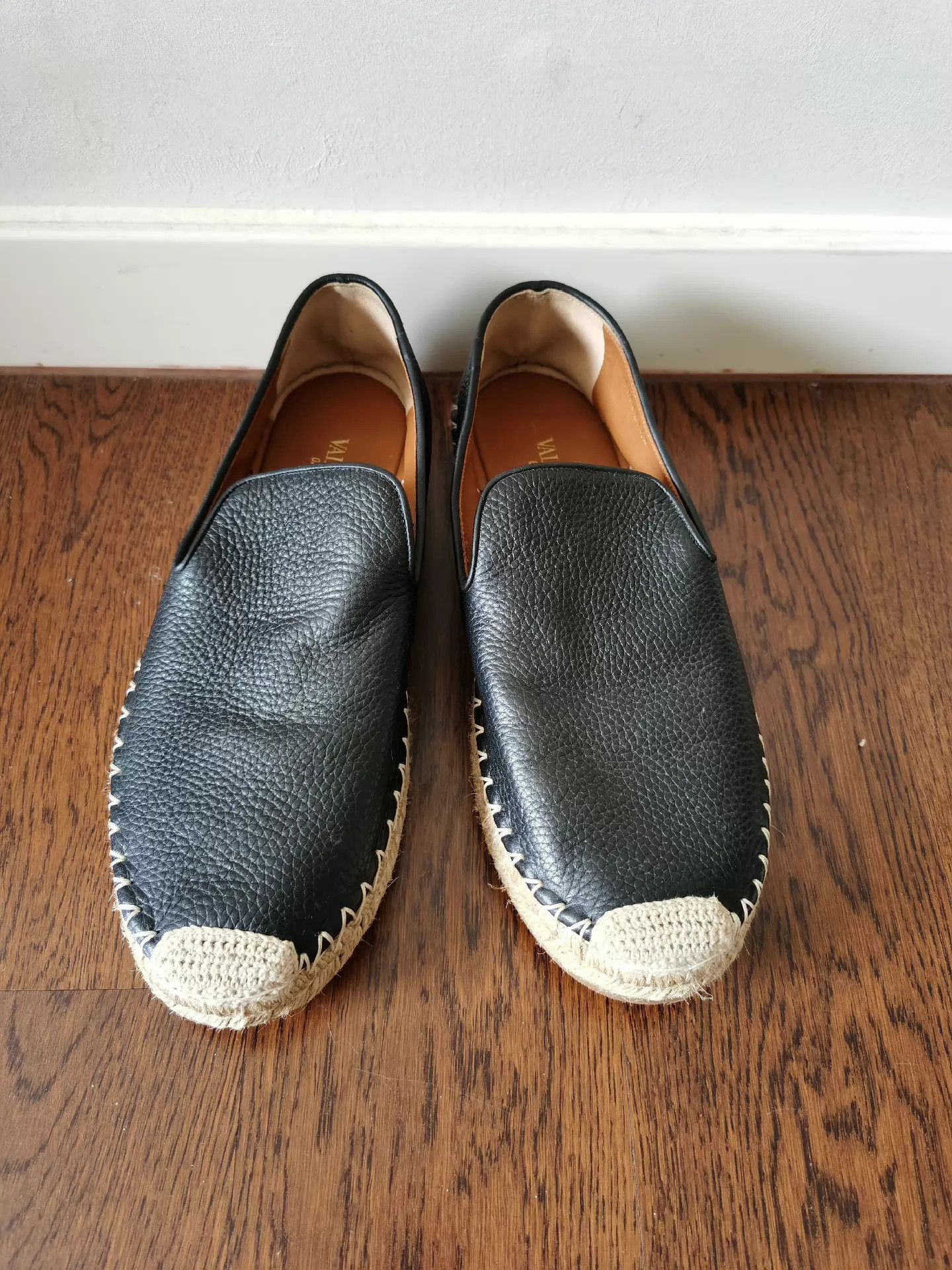 Valentino Valentino Straw Fisherman Shoe Rubber Sole Size 42 Size US 9 / EU 42 - 1 Thumbnail