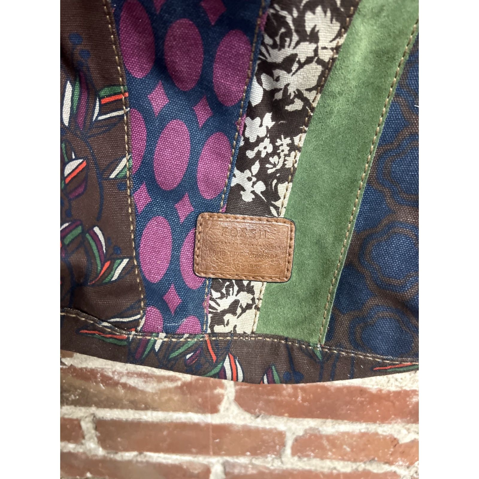 Fossil Fossil Tote Bag Women M Multicolored Stripes Fabric Leather Trim Exterior Material: fabric Exterior Color: Brown Pattern: Striped Style: Tote Size ONE SIZE - 2 Thumbnail