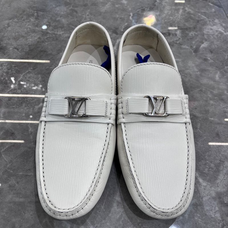 Louis Vuitton Louis Vuitton White Leather Slip-On Casual Shoes - Size US 8 / EU 41 - 2 Thumbnail