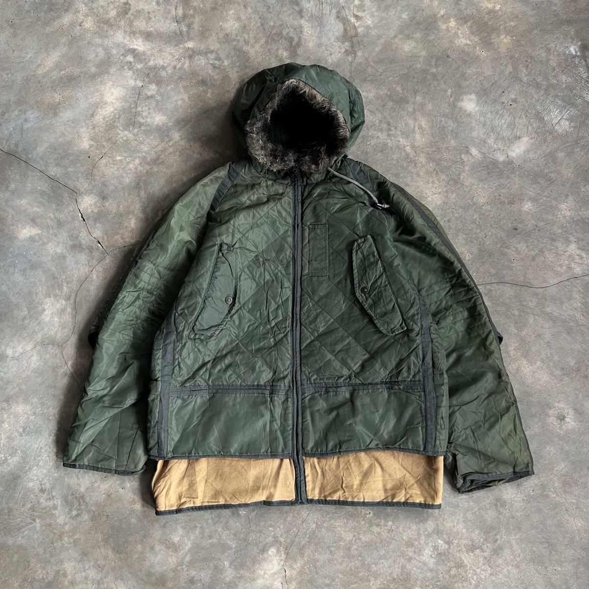 Chevignon 2000s Chevignon Quilted Fur Hoodie Parka Jacket Size US M / EU 48-50 / 2 - 1 Thumbnail