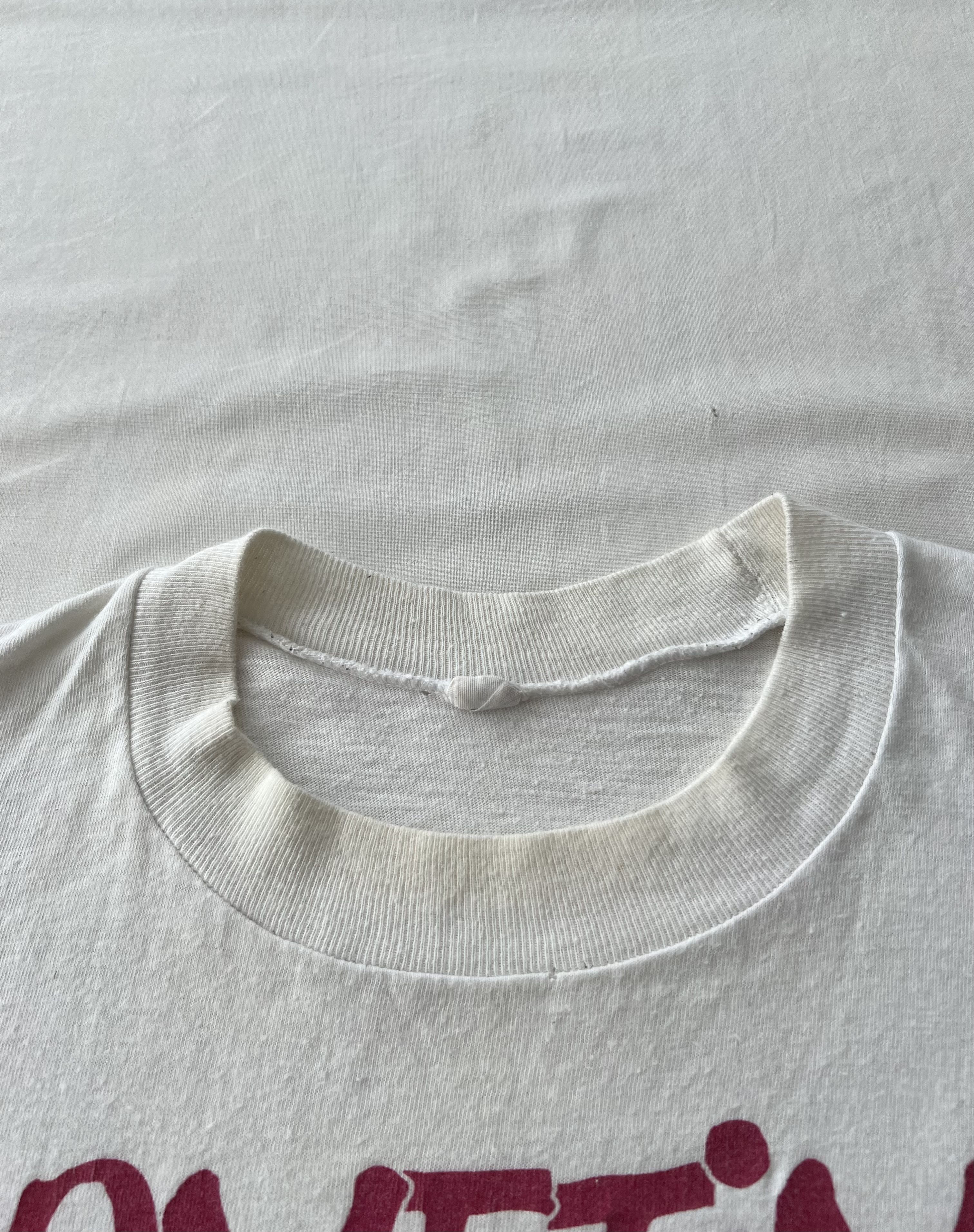 Vintage Vintage 90s Crocodile Sex Positions Kamasutra Funny T-shirt Size US XL / EU 56 / 4 - 15 Thumbnail