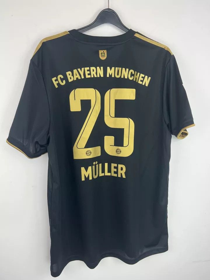 Adidas 2021/22 Bayern Munich Away FOOTBALL Kit SHIRT SOCCER JERSEY Size US XL / EU 56 / 4 - 18 Thumbnail