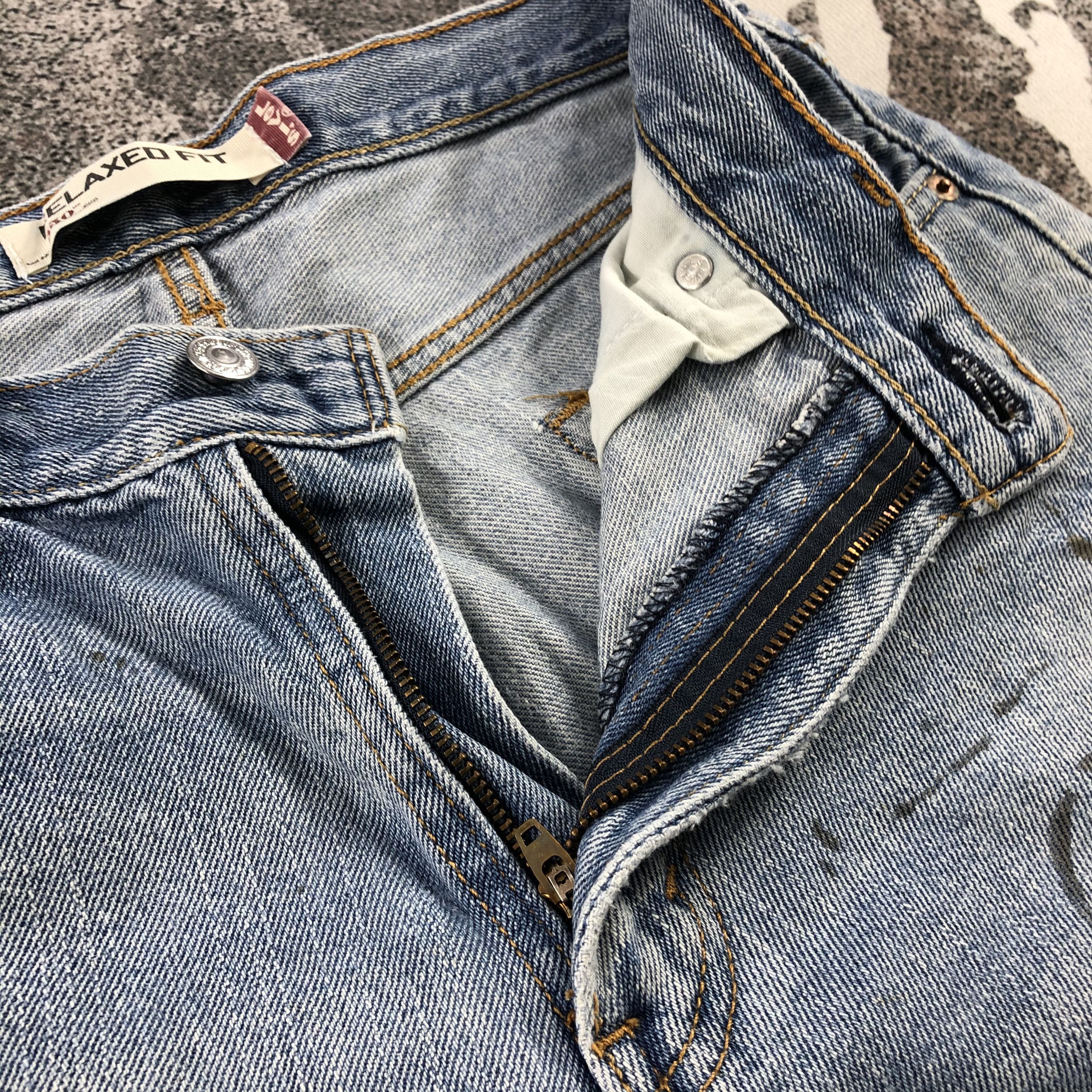 Levi's Vintage Levis 550 Jeans Relaxed Fit Denim KJ986 Size US 30 / EU 46 - 14 Thumbnail