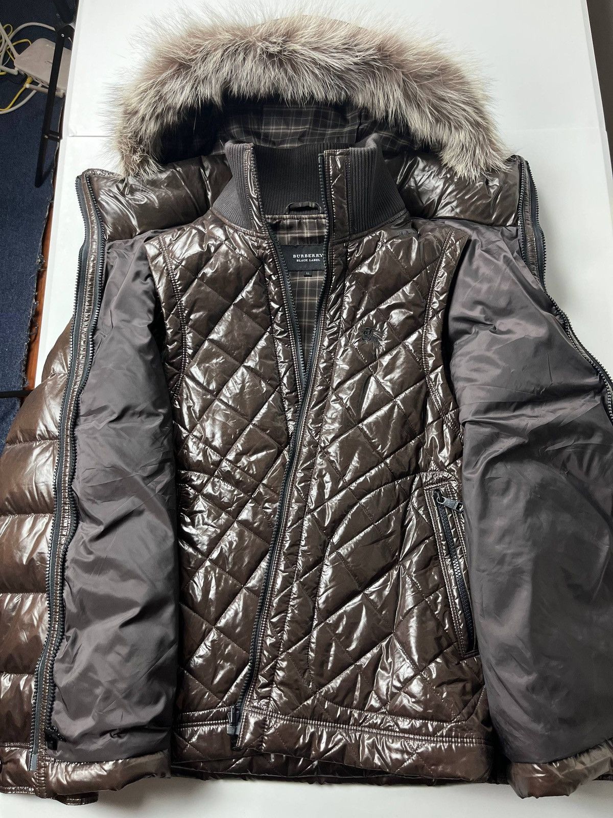Burberry 00’ Japanese Burberry fur puffer jacket Size US L / EU 52-54 / 3 - 5 Thumbnail