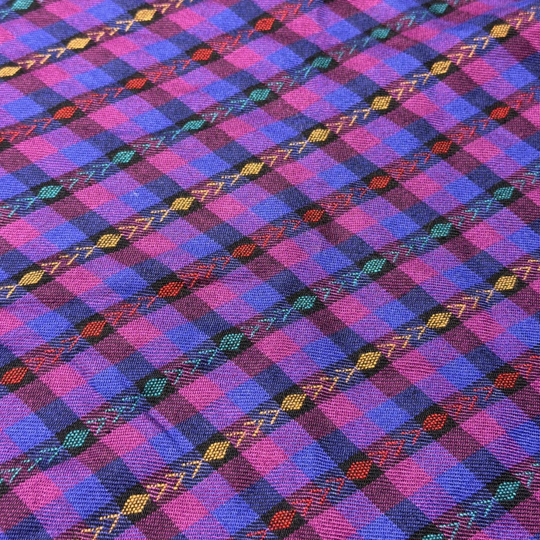 Triangl VINTAGE OLIVER PEASE Shawl/Wrap Triangle Scarf Women 66” 28” Purple Pink Blue Geometric Checkered Fringe Tasseled Bohemian 80s 90s Nylon Rayon-Blend Size ONE SIZE - 4 Thumbnail