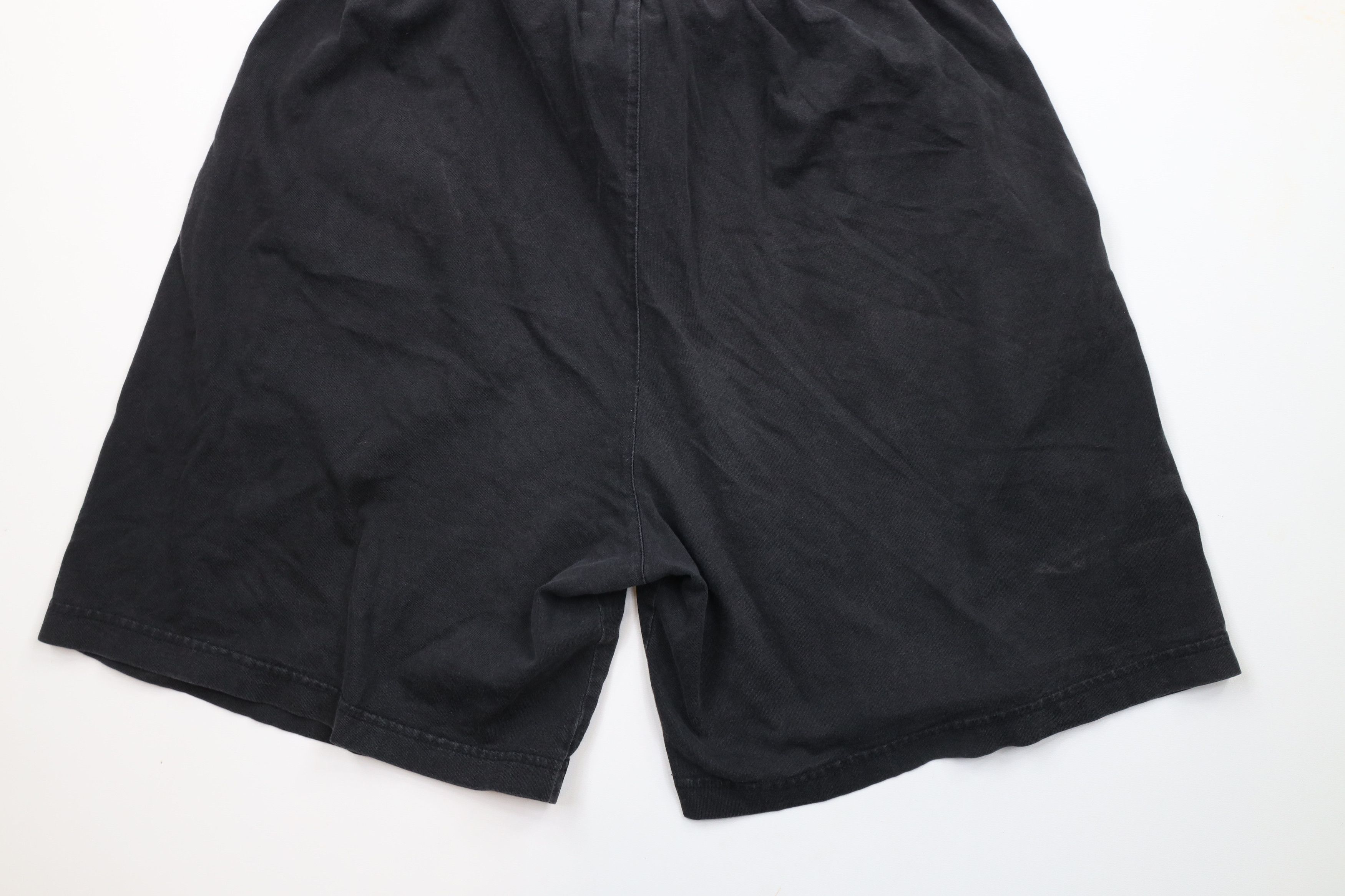 Fila × Vintage Vintage 90s Fila Above Knee Shorts Black Cotton Size US 32 / EU 48 - 14 Thumbnail