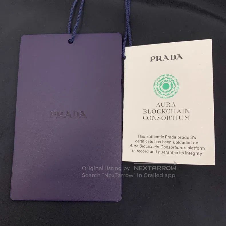 Prada Prada 24 black triangle stand-up collar zipper long-sleeve Size US L / EU 52-54 / 3 - 8 Thumbnail