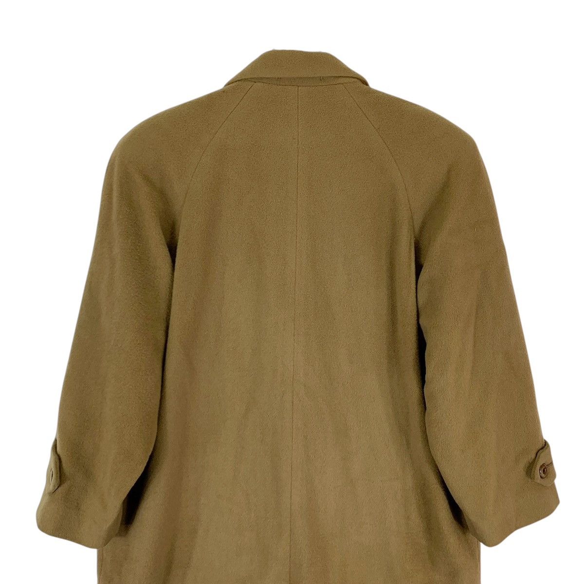 Burberry VINTAGE BURBERRYS OF LONDON DOUBLE BREASTED WOOL COAT Size US M / EU 48-50 / 2 - 7 Thumbnail