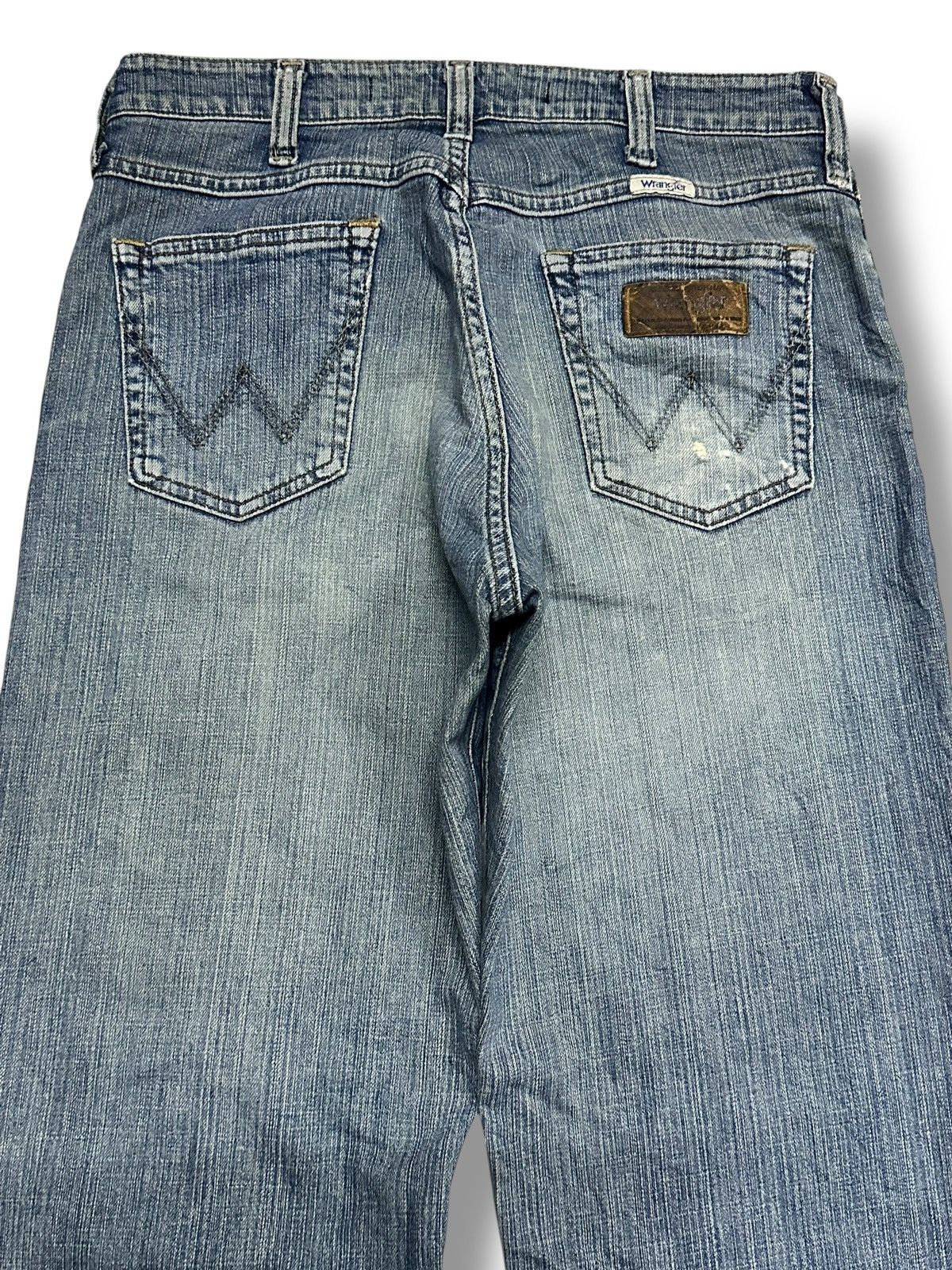 Japanese Brand Wrangler Rare Silver Colour Wideleg Style and Faded Wash Size US 30 / EU 46 - 5 Thumbnail