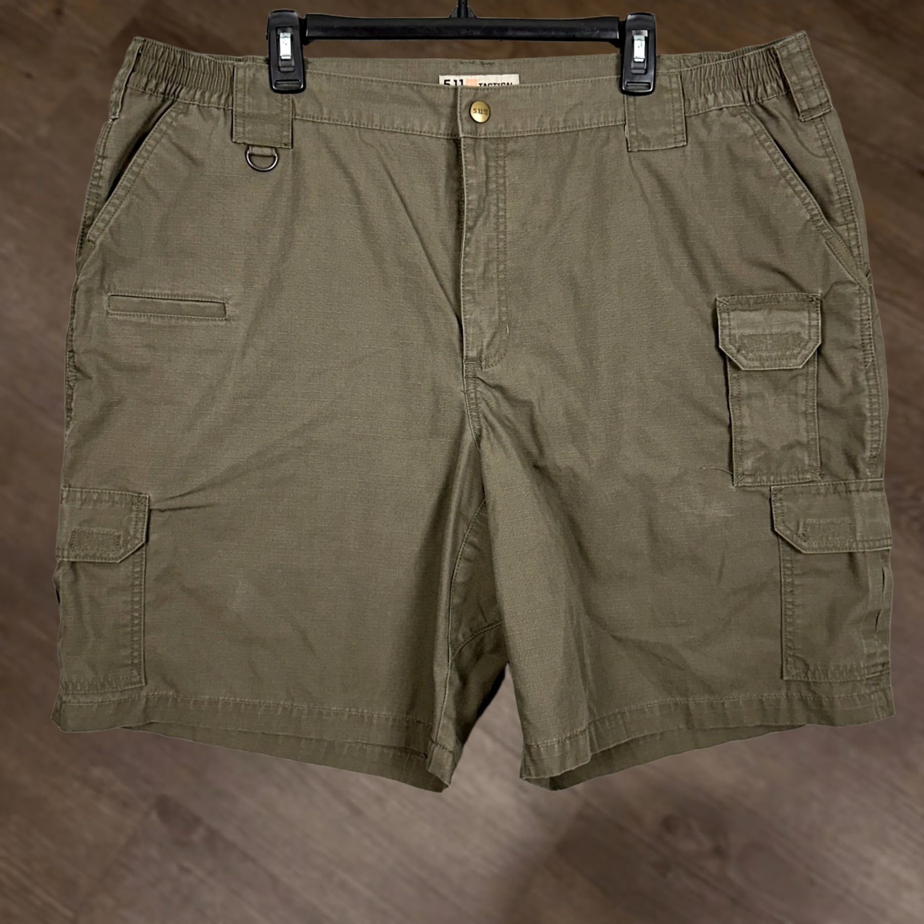Vintage 5.11 Tactical Cargo Shorts Mens 44 Brown Ripstop Stretch Waistband Hiking EUC Size US 44 / EU 60 - 1 Thumbnail