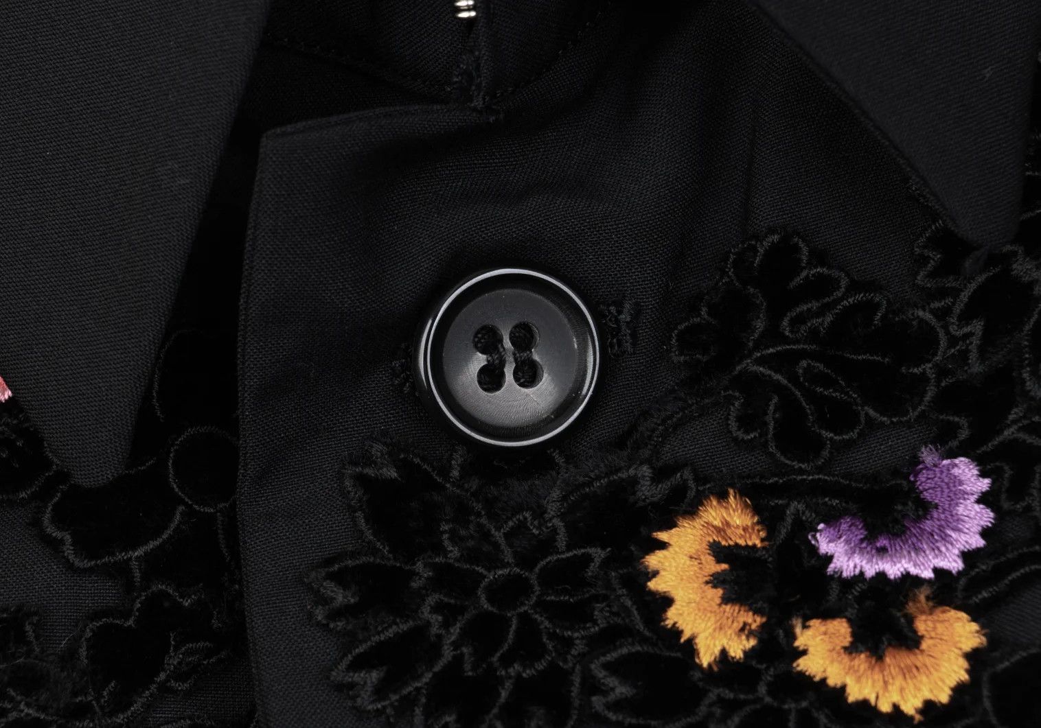 Yohji Yamamoto Yohji Yamamoto Velvet Floral Patch Design Jacket Size US M / EU 48-50 / 2 - 7 Thumbnail