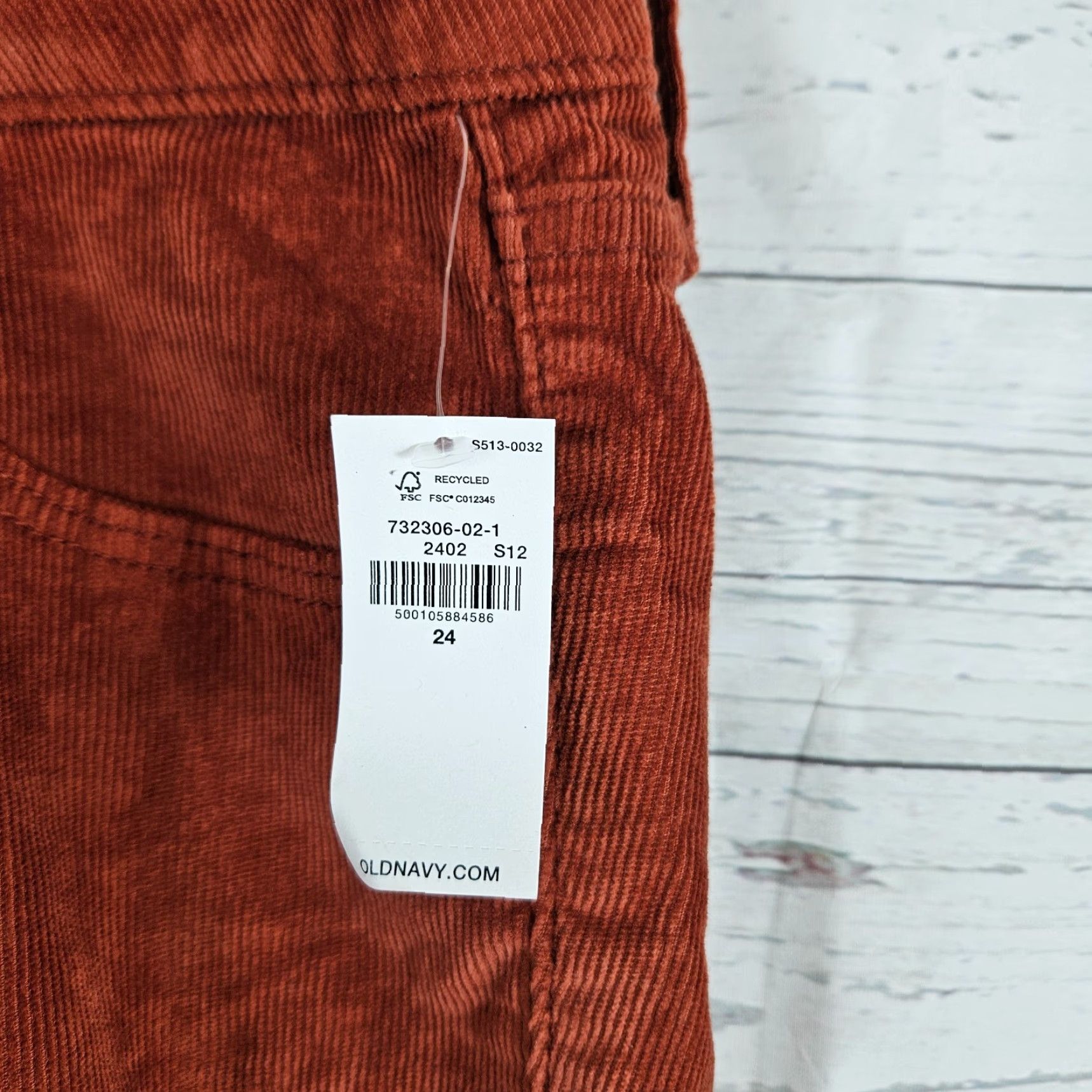 Old Navy VINTAGE Old Navy Womens Rockstar Super Skinny Corduroy Pants Sz 24 Umbria High Rise Red Cotton Blend 28.5 Inseam Womens Size 42" / US 20 - 3 Thumbnail