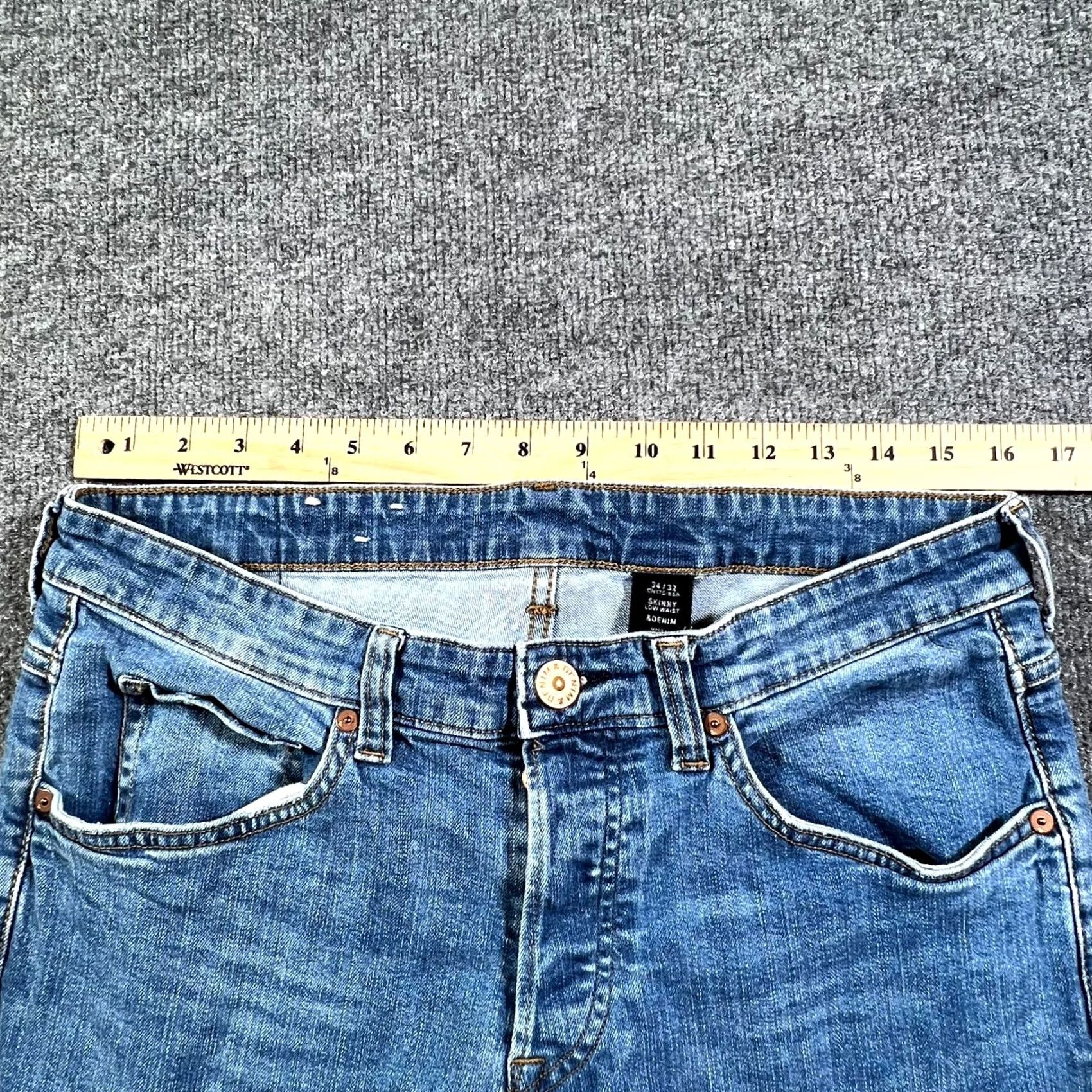 H&M H&M Jeans Men 34x32 Blue Denim Medium Wash 5-Pocket Low Waist Skinny Leg Outdoor Jeans Mens Blue 34x32 Regular Fit Typed: Jeans Size US 34 / EU 50 - 7 Thumbnail