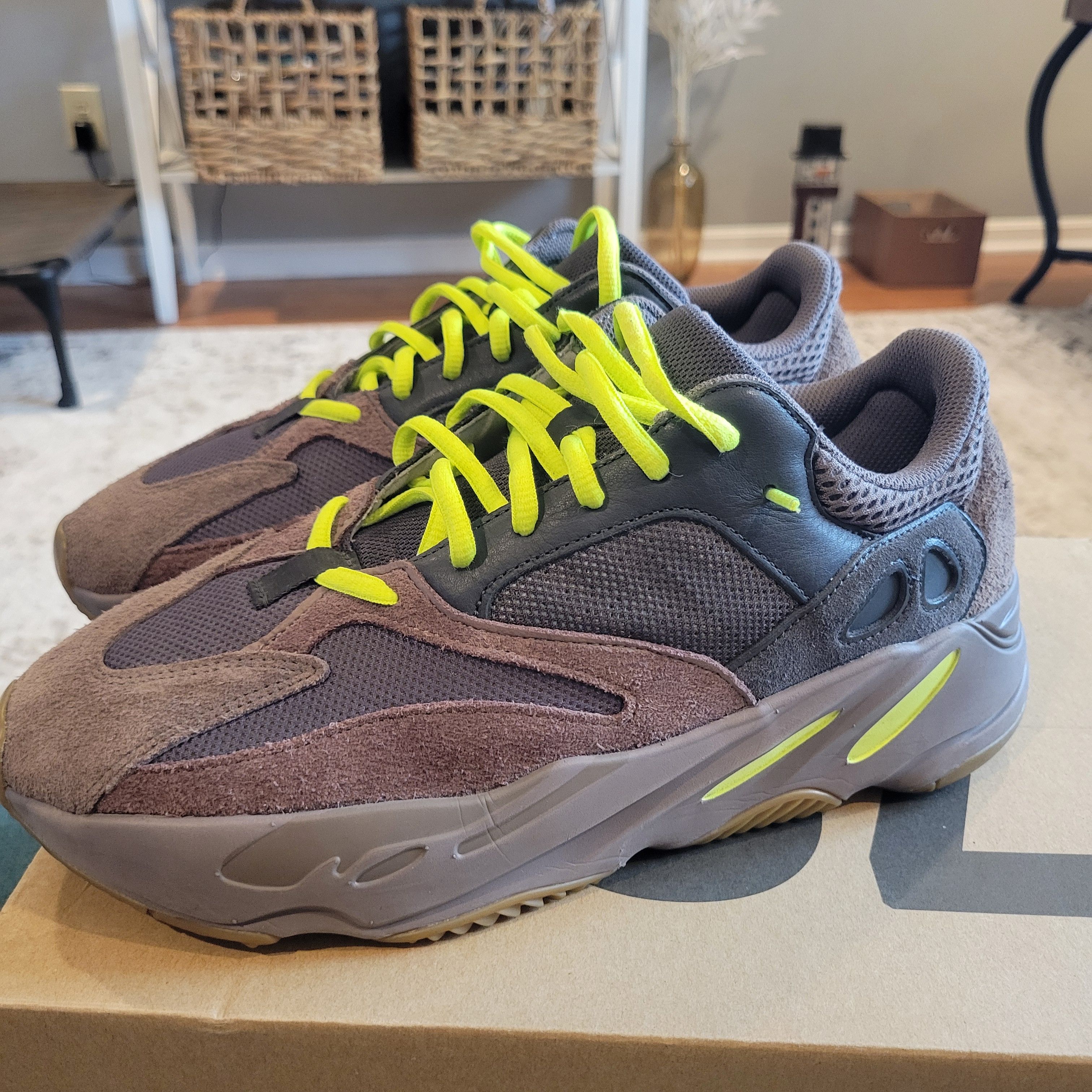 image of Adidas Yeezy Boost 700 Shoes in Mauve, Men's (Size 11)