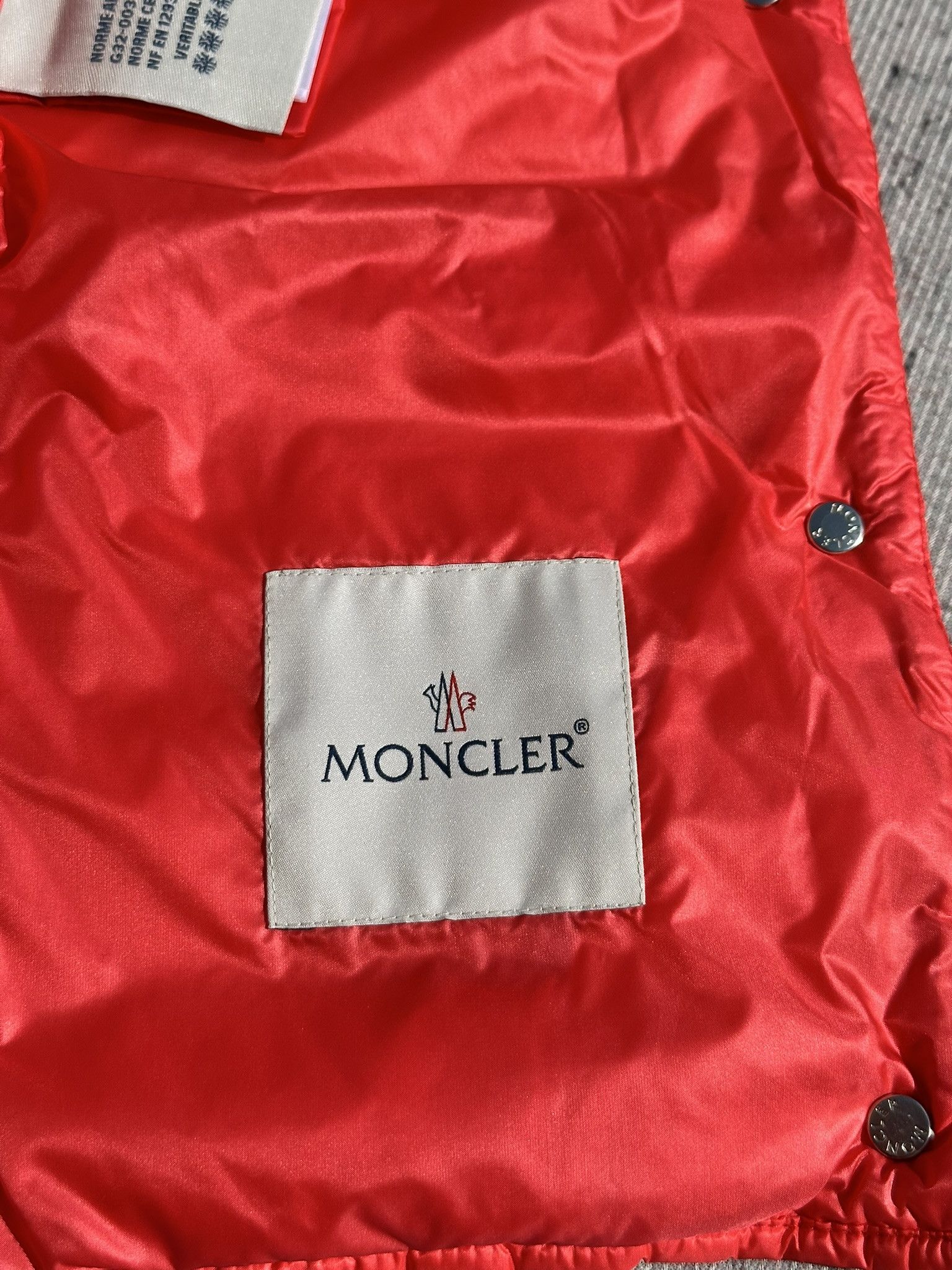 Moncler Moncler Vest Sleeveless Jacket Coral Pink Patch Logo Size S / US 4 / IT 40 - 10 Thumbnail