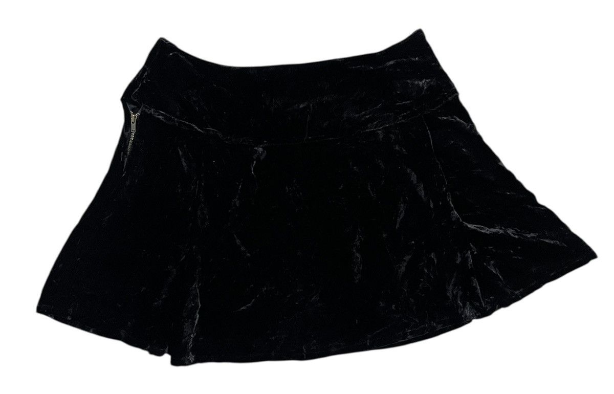 Hysteric Glamour Hysteric glamour mini skirts velvet Size 26" / US 2 / IT 38 - 4 Thumbnail