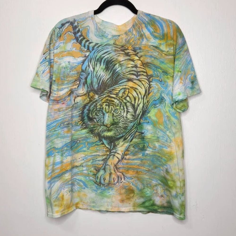 Liquid Blue Liquid Blue Tiger Tie Dye Shirt Large L Unisex Adults Blue 2017 Y2K Nature Earth Art Classic Size US L / EU 52-54 / 3 - 2 Thumbnail