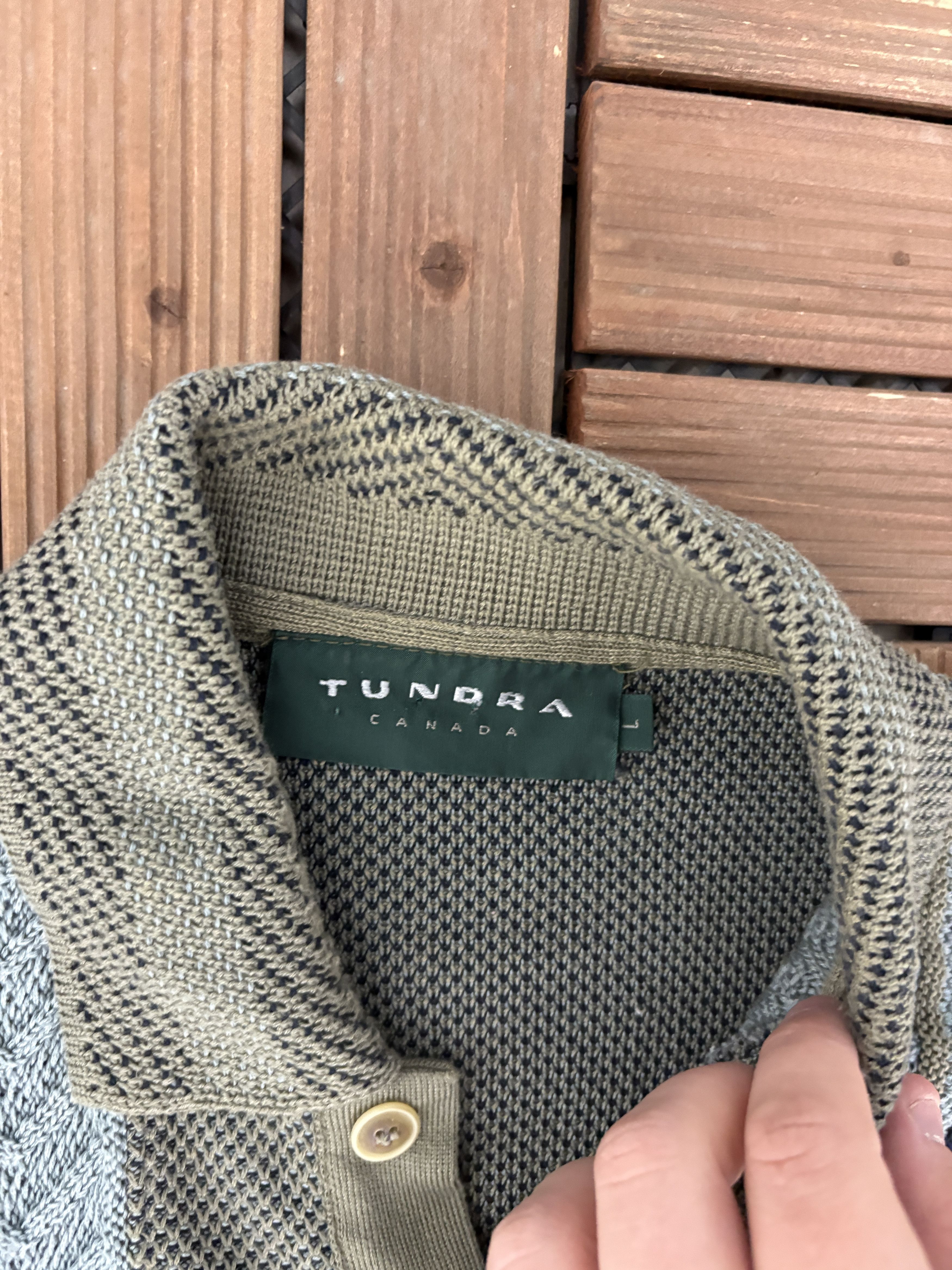 Vintage Tundra Canada 3D Vintage Green/Brown Collared Sweater Size US L / EU 52-54 / 3 - 5 Thumbnail