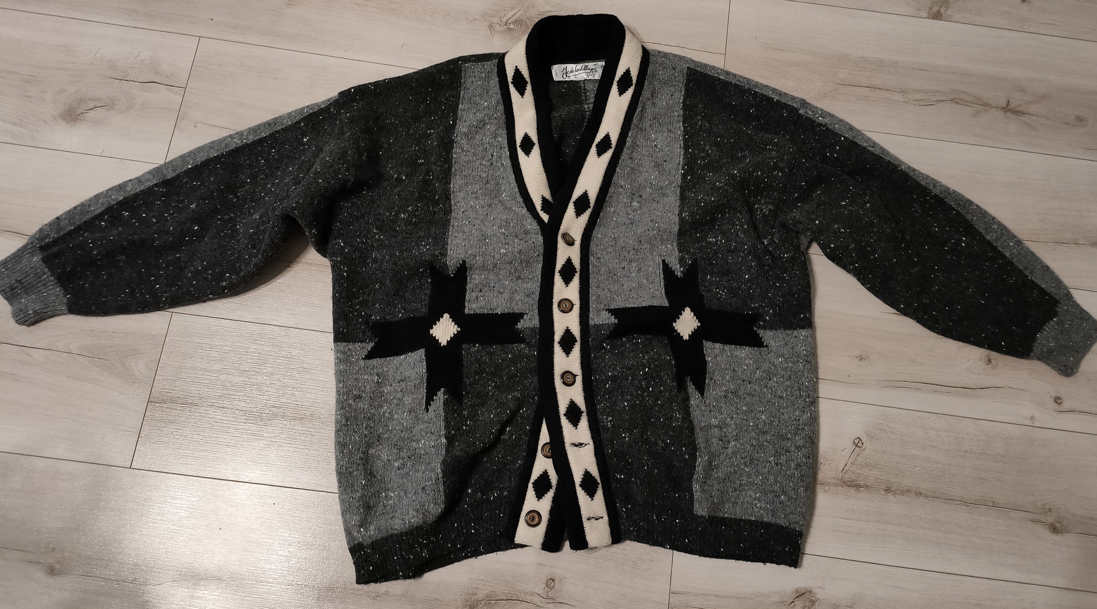 XL92年JC de Castelbajac Simpsons cardigan Jean Charles De Castelbajac Clothing | Grailed