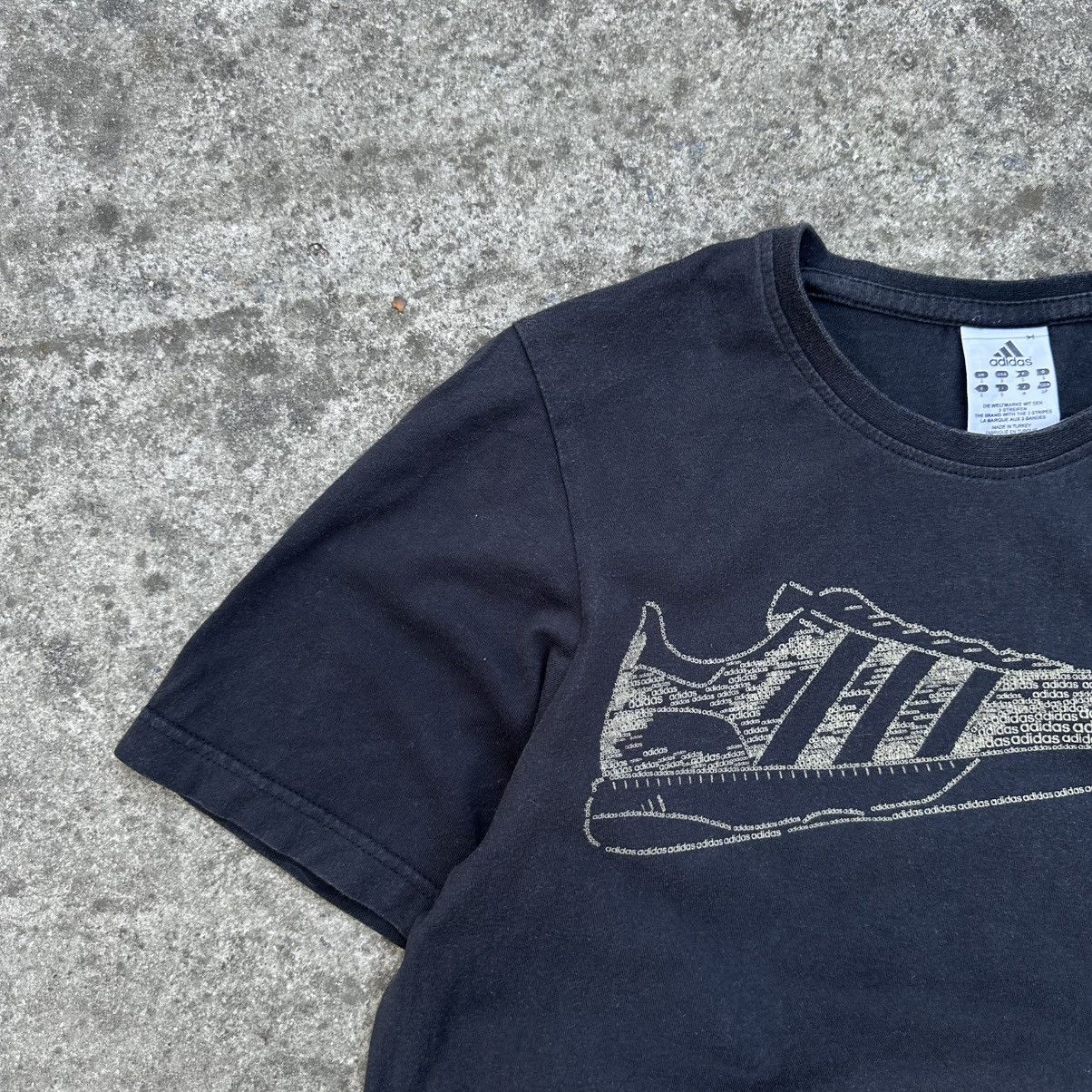 Adidas Vintage Japanese Style Adidas Samba T-shirt Big Logo Y2K Size US S / EU 44-46 / 1 - 3 Thumbnail