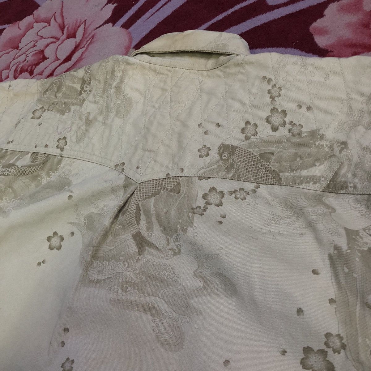 Japanese Brand Toraichi Sukajan Koi Fish Ilustration Worker Jacket Size US L / EU 52-54 / 3 - 8 Thumbnail