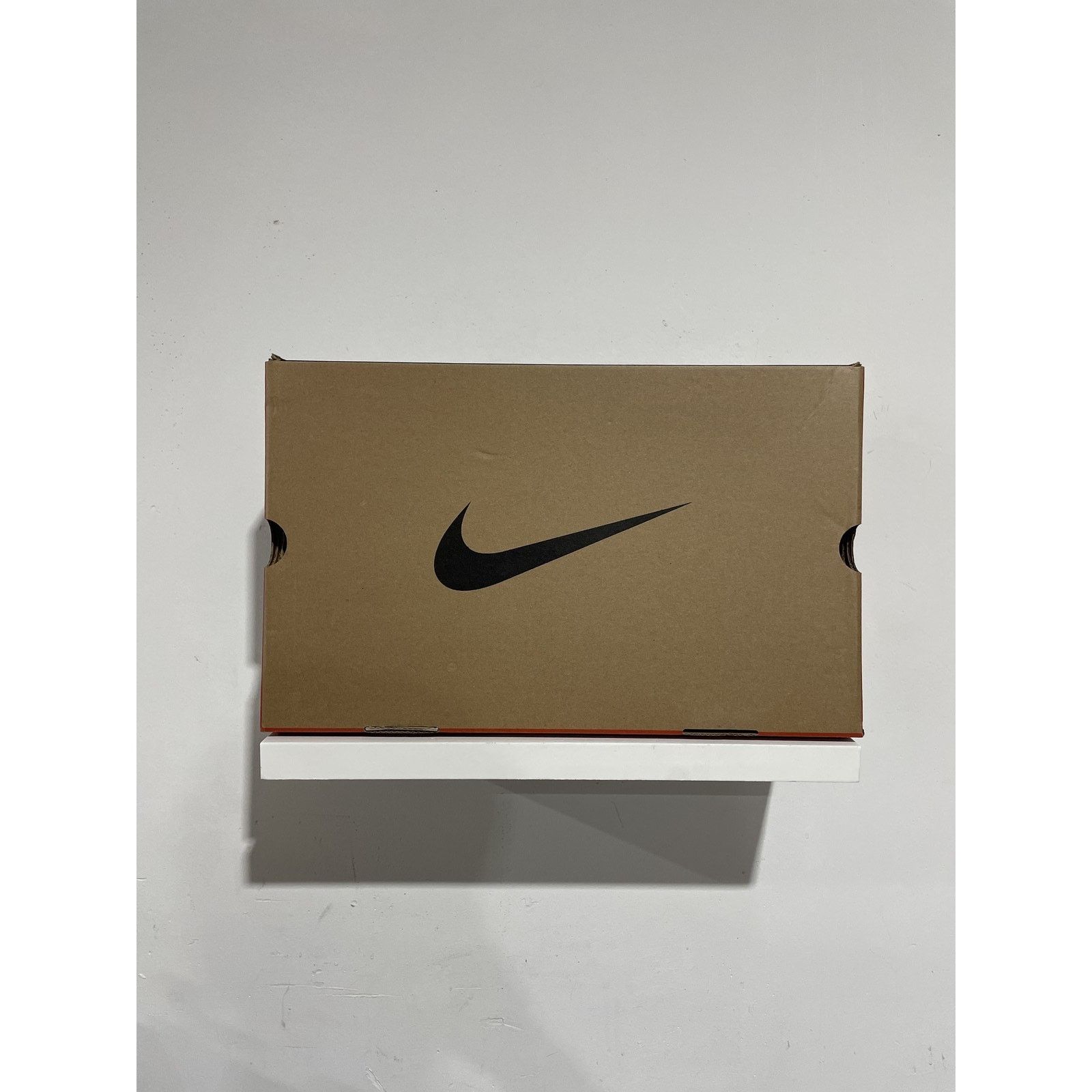 Nike NIKE AIR DIAMOND TURF MUST BE MONEY SIZE 14 NEW Size US 14 / EU 47 - 6 Thumbnail