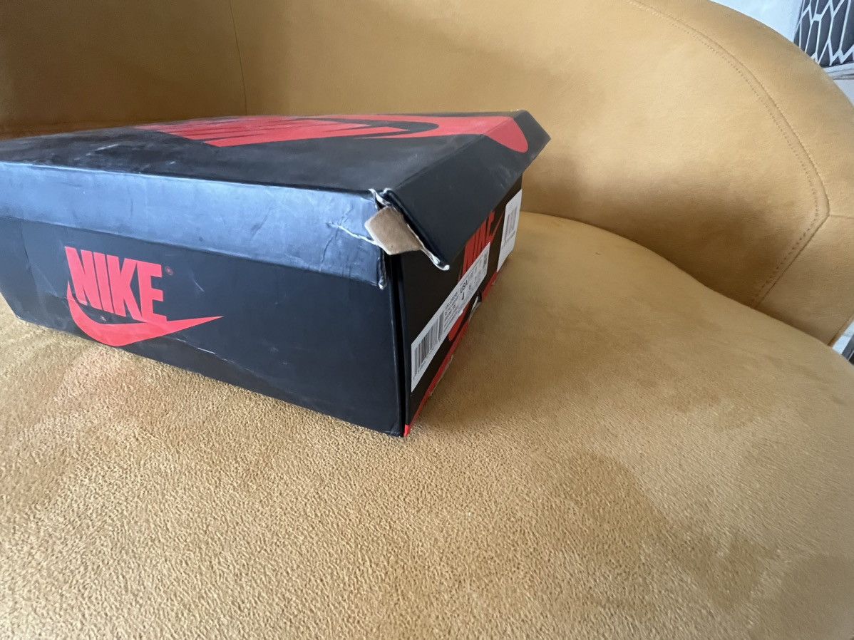 Jordan Brand × Nike 2022 Air Jordan 1 Retro High OG 'Brotherhood' Size US 5 / EU 37 - 6 Thumbnail