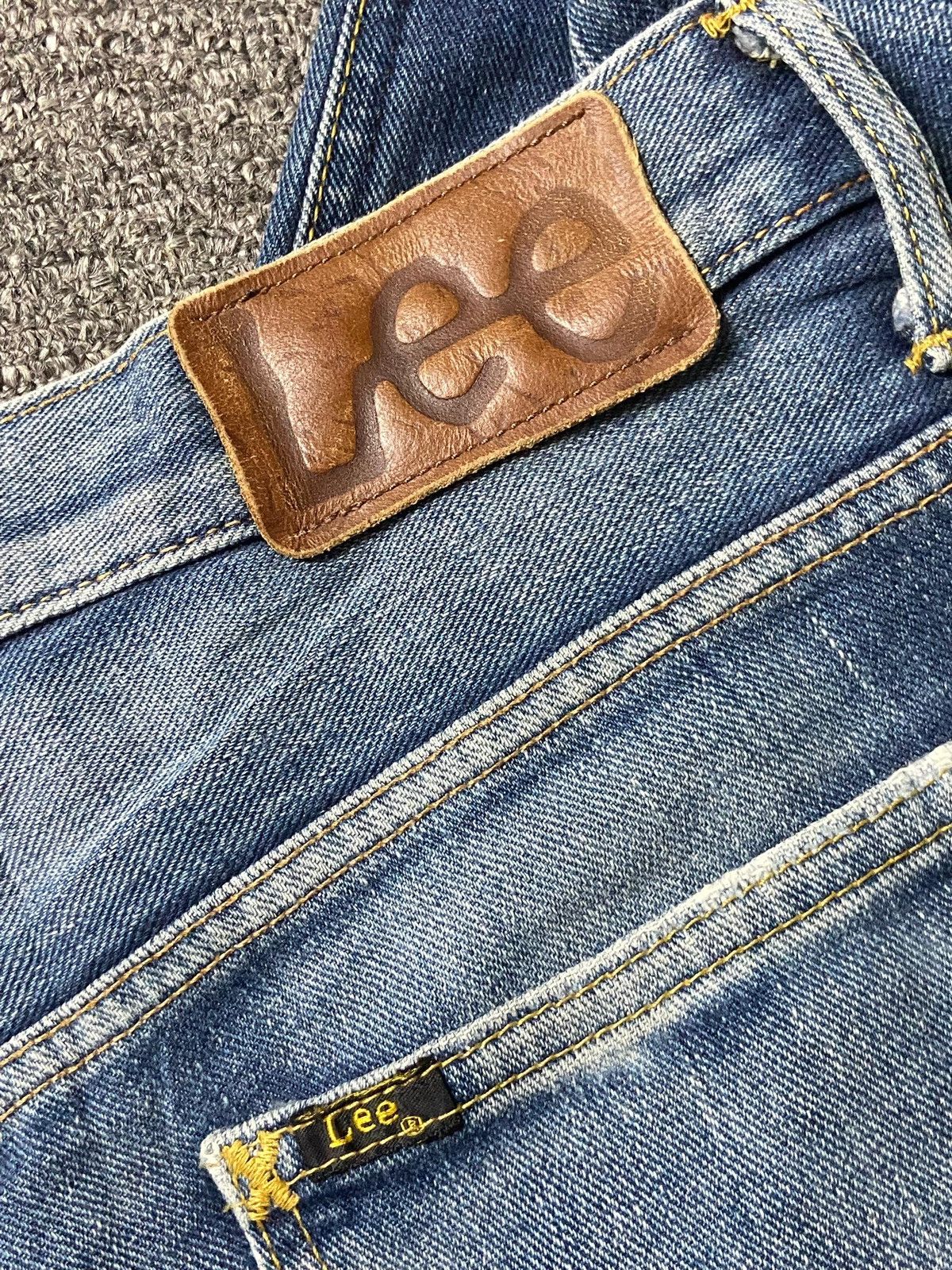 Japanese Brand × Lee × Vintage Vintage LEE RIDERS Distressed Denim Jeans (132) Size US 32 / EU 48 - 6 Thumbnail