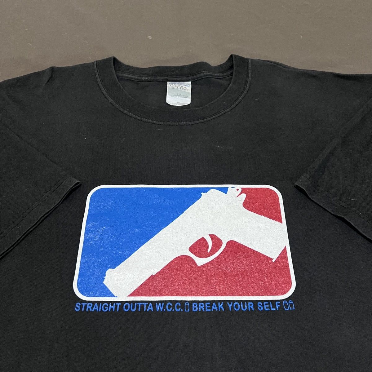 Vintage Vintage Y2K GANG W.C.C WEAR TERRORIST Tee Faded gun Size US XXL / EU 58 / 5 - 1 Thumbnail