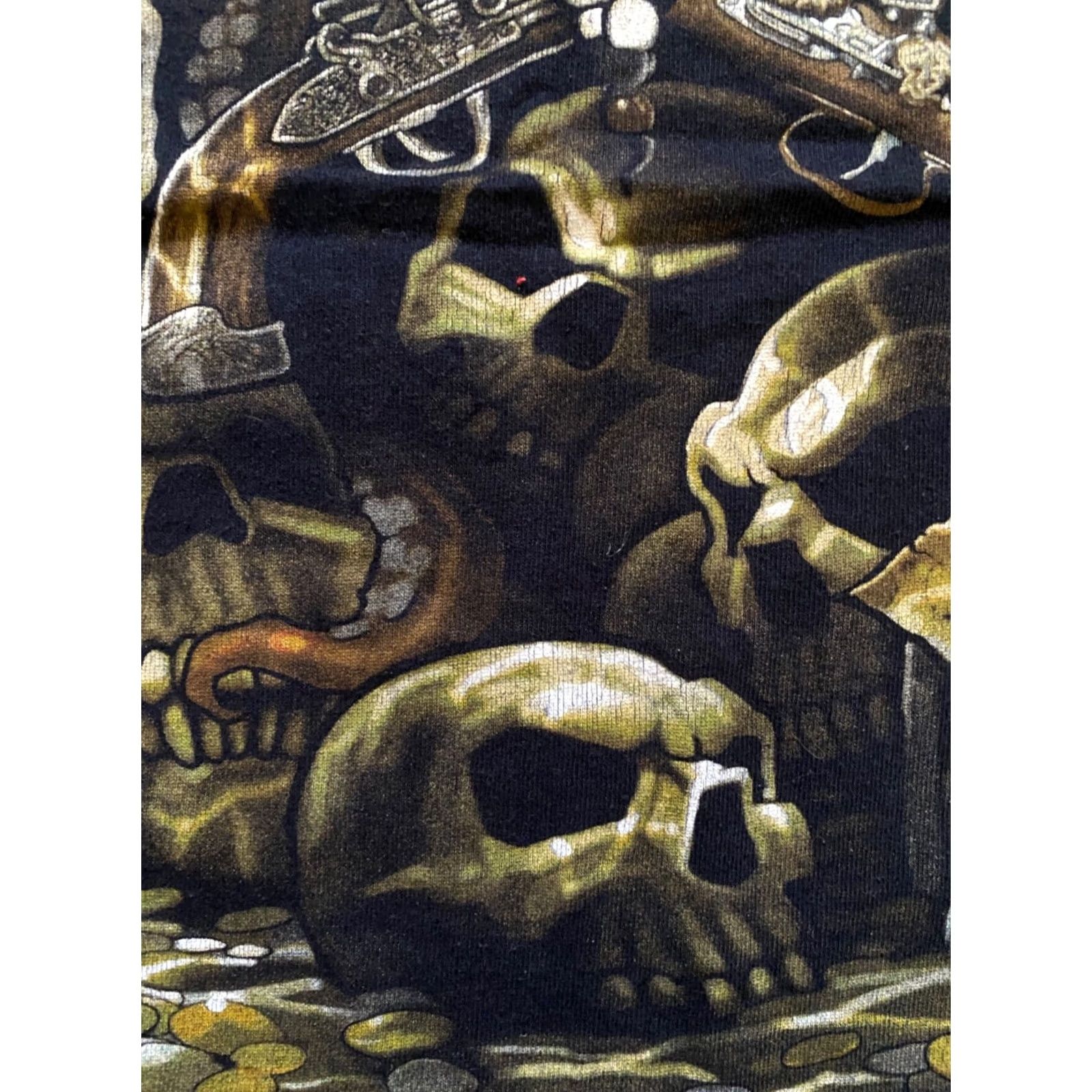 Liquid Blue VINTAGE Pirates of the Caribbean Liquid Blue T-Shirt L Men Blue 2007 Size US L / EU 52-54 / 3 - 3 Thumbnail