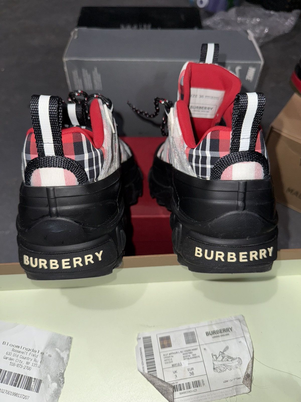 Burberry Burberry Arthur Check Plaid Sneakers Black Red Low Top Women Size US 6 / IT 36 - 4 Thumbnail