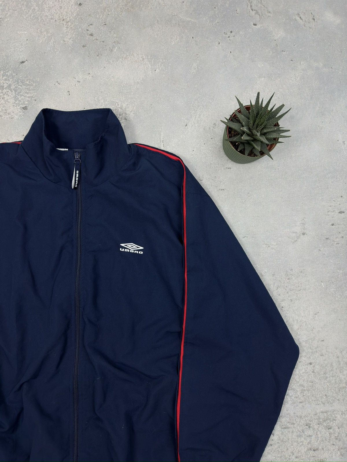 Umbro × Vintage Vintage Umbro Y2K streetwear jacket Size US XL / EU 56 / 4 - 2 Thumbnail