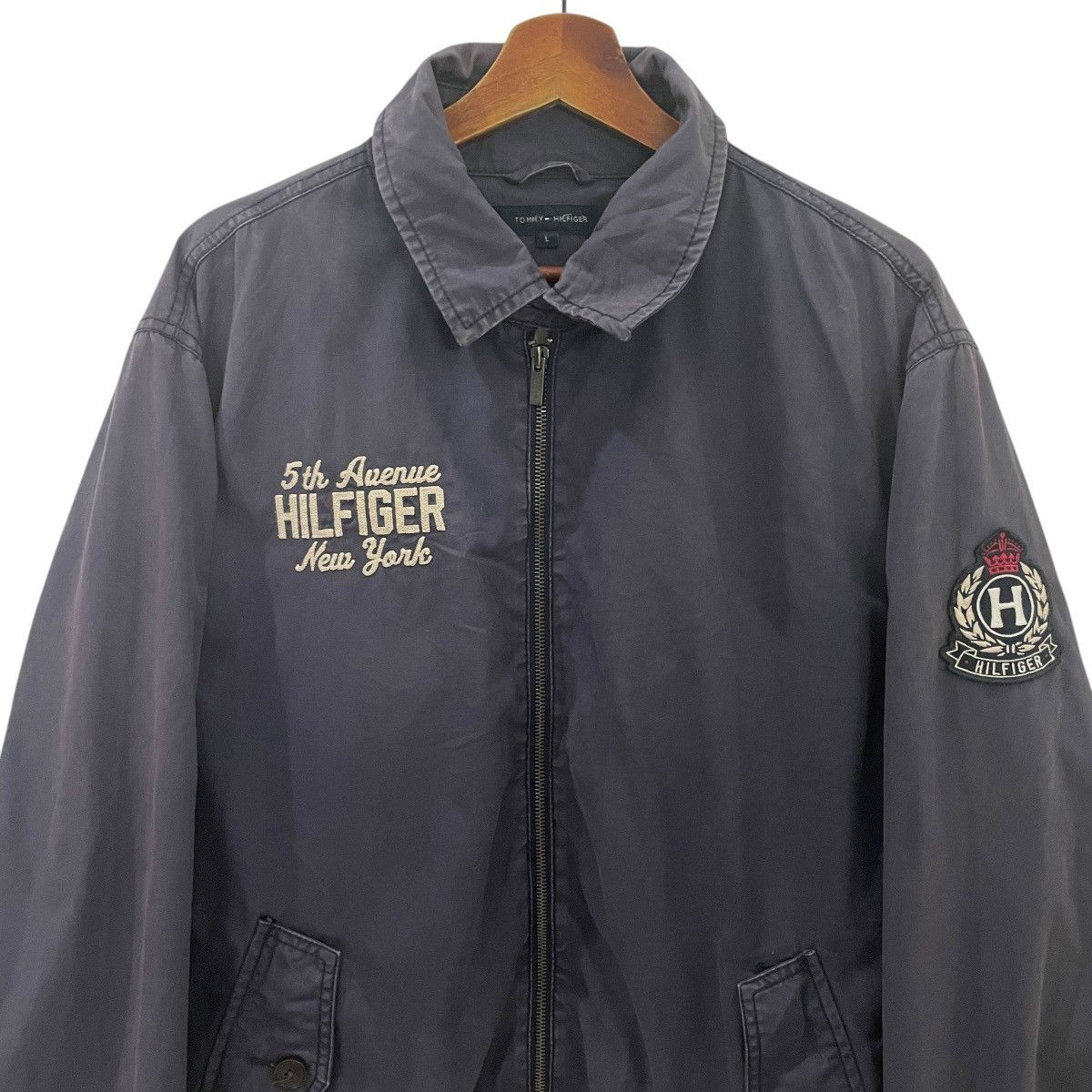 Tommy Hilfiger Vintage Tommy Hilfiger Embroidery Big Logo Jacket Size US XL / EU 56 / 4 - 9 Thumbnail