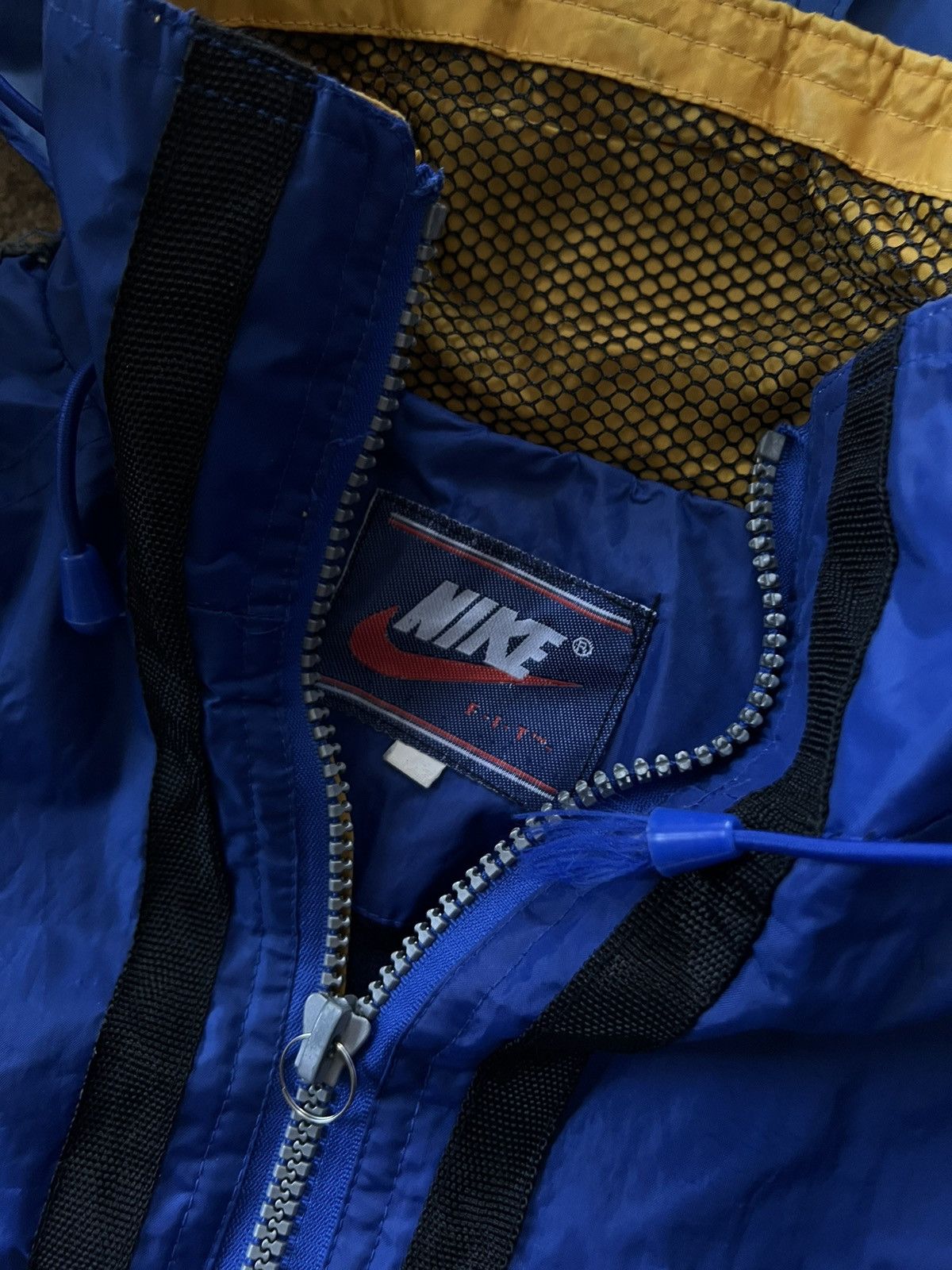 Vintage 🏀 90’s NIKE FIT RETRO BOOTLEG BIG LOGO SWOOSH JACKET Size US XL / EU 56 / 4 - 9 Thumbnail