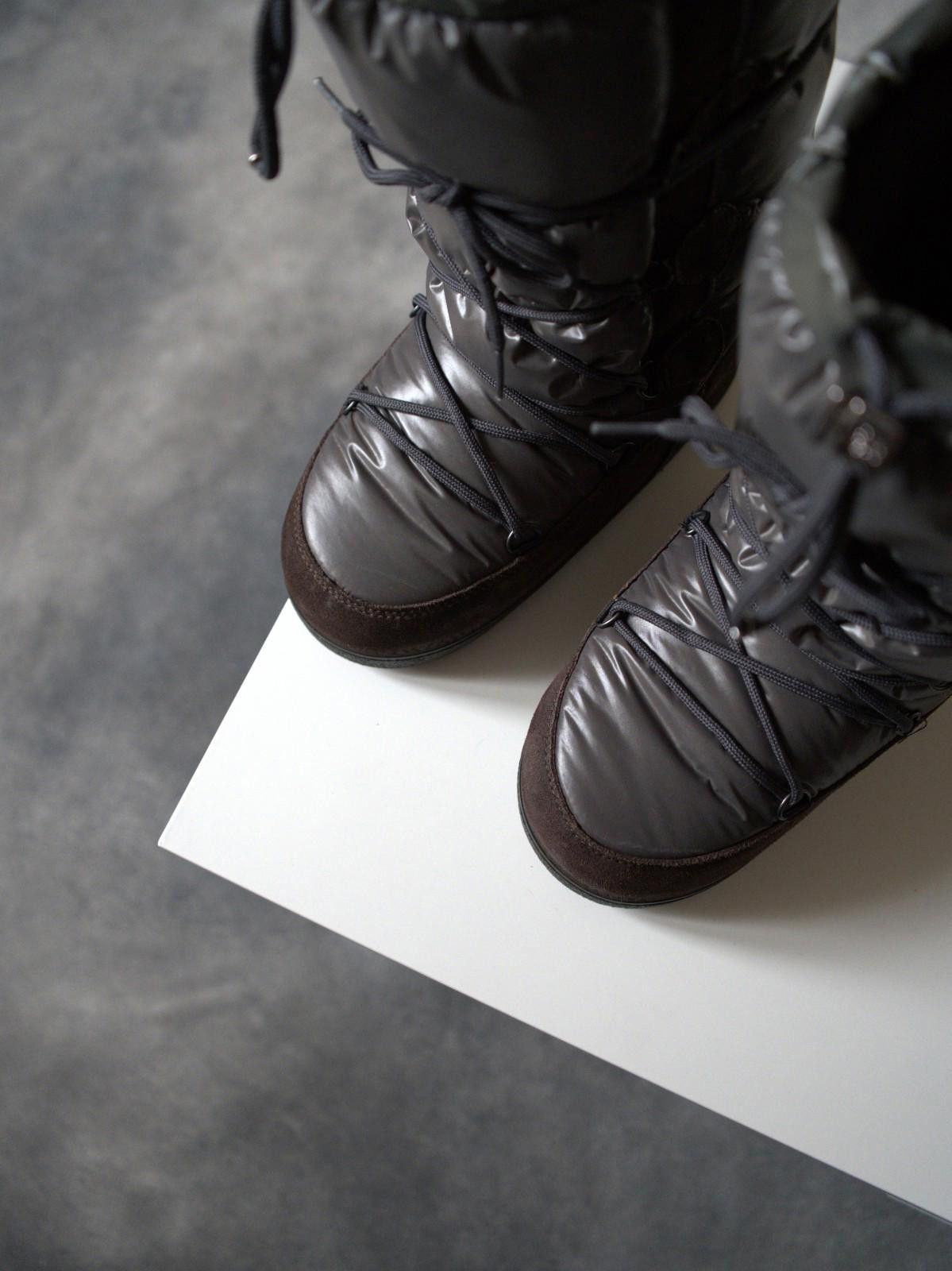 Moncler Moncler Grenoble Moon / Snow Puffer Boots WOMEN US9 Size US 9 / IT 39 - 9 Thumbnail