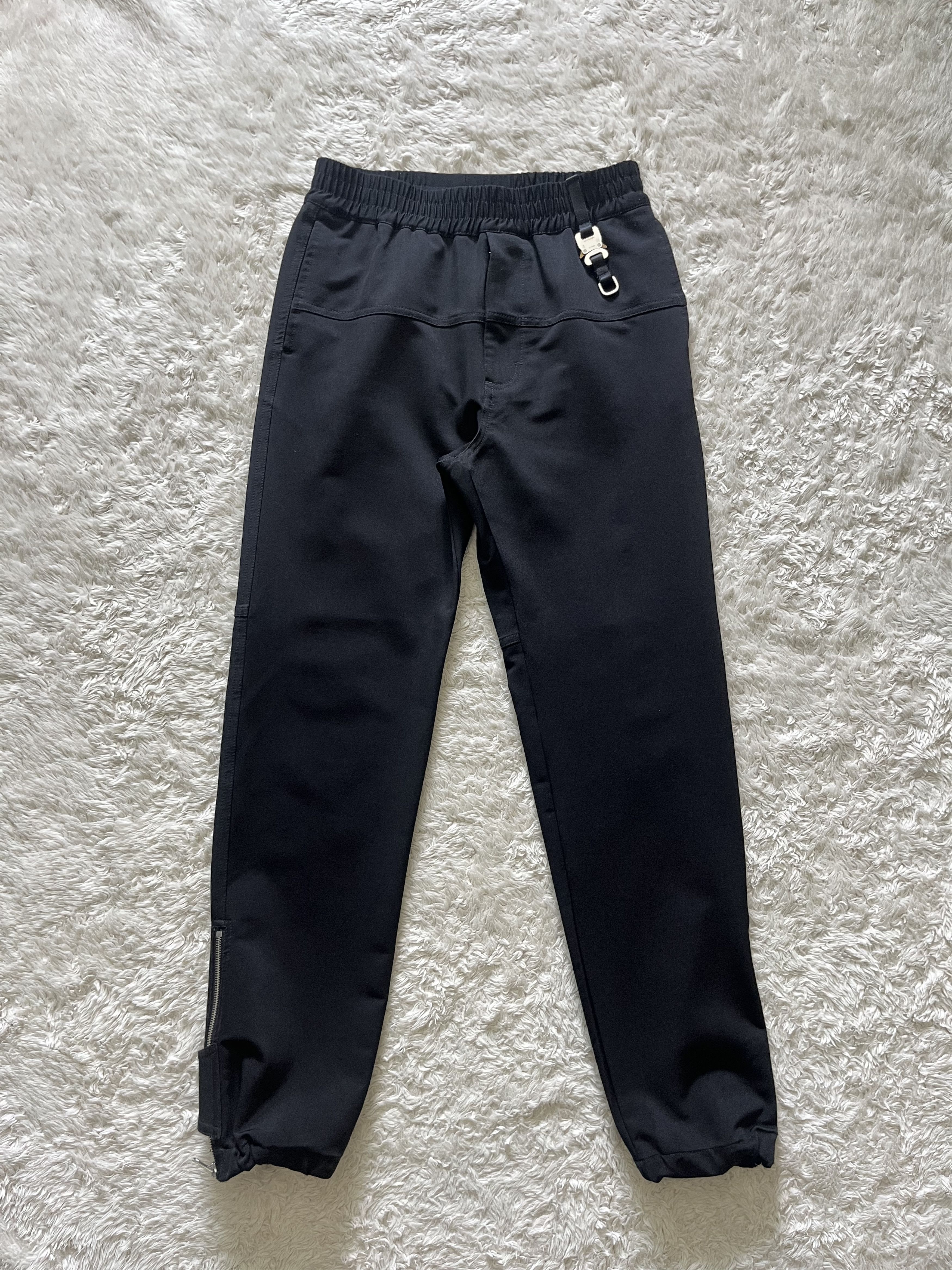1017 ALYX 9SM 1017 alyx 9sm pants Size US 28 / EU 44 - 1 Thumbnail