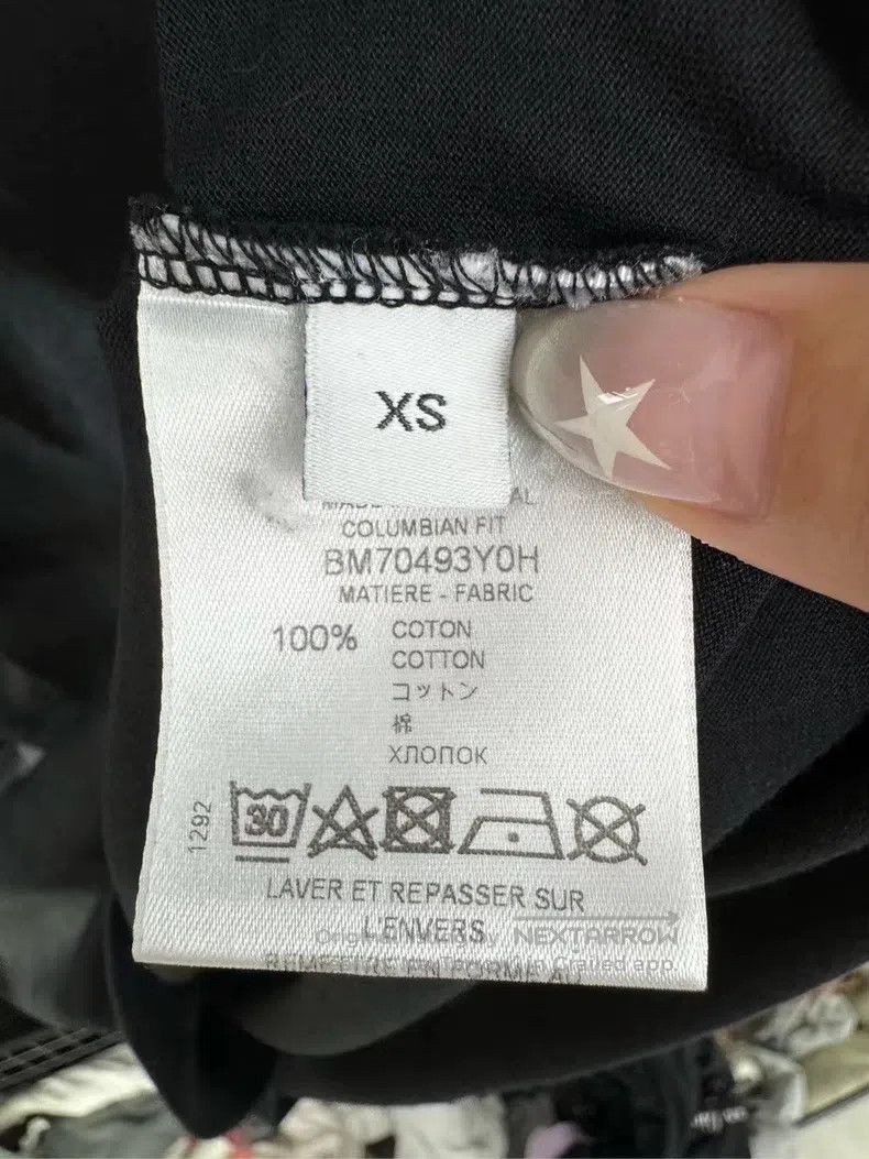 Givenchy Givenchy Shark Short Sleeve Size US XS / EU 42 / 0 - 3 Thumbnail