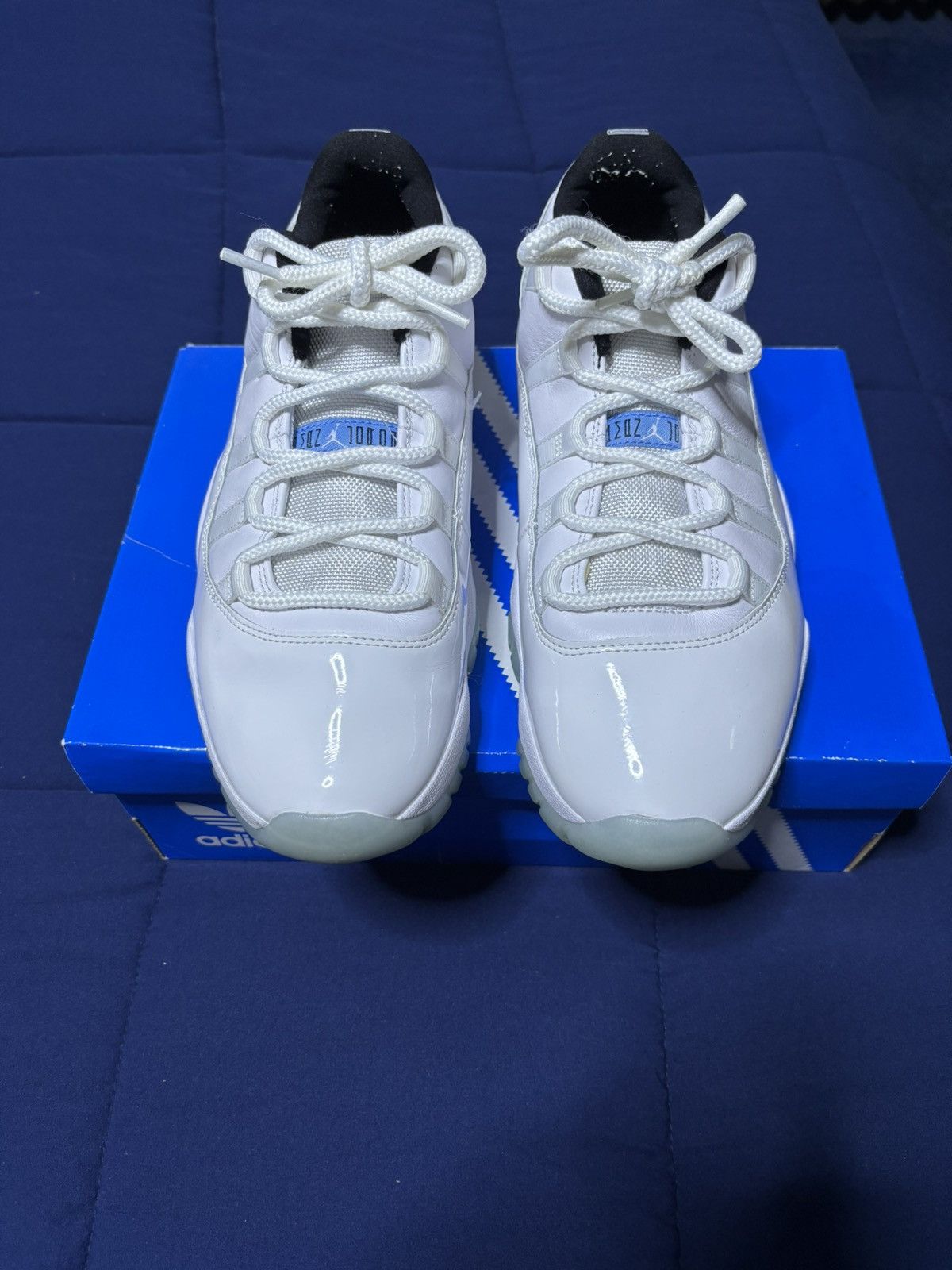 Jordan Brand Jordan 11 Retro Low Legend Blue 2021 Size 9.5 Size US 9.5 / EU 42-43 - 2 Thumbnail