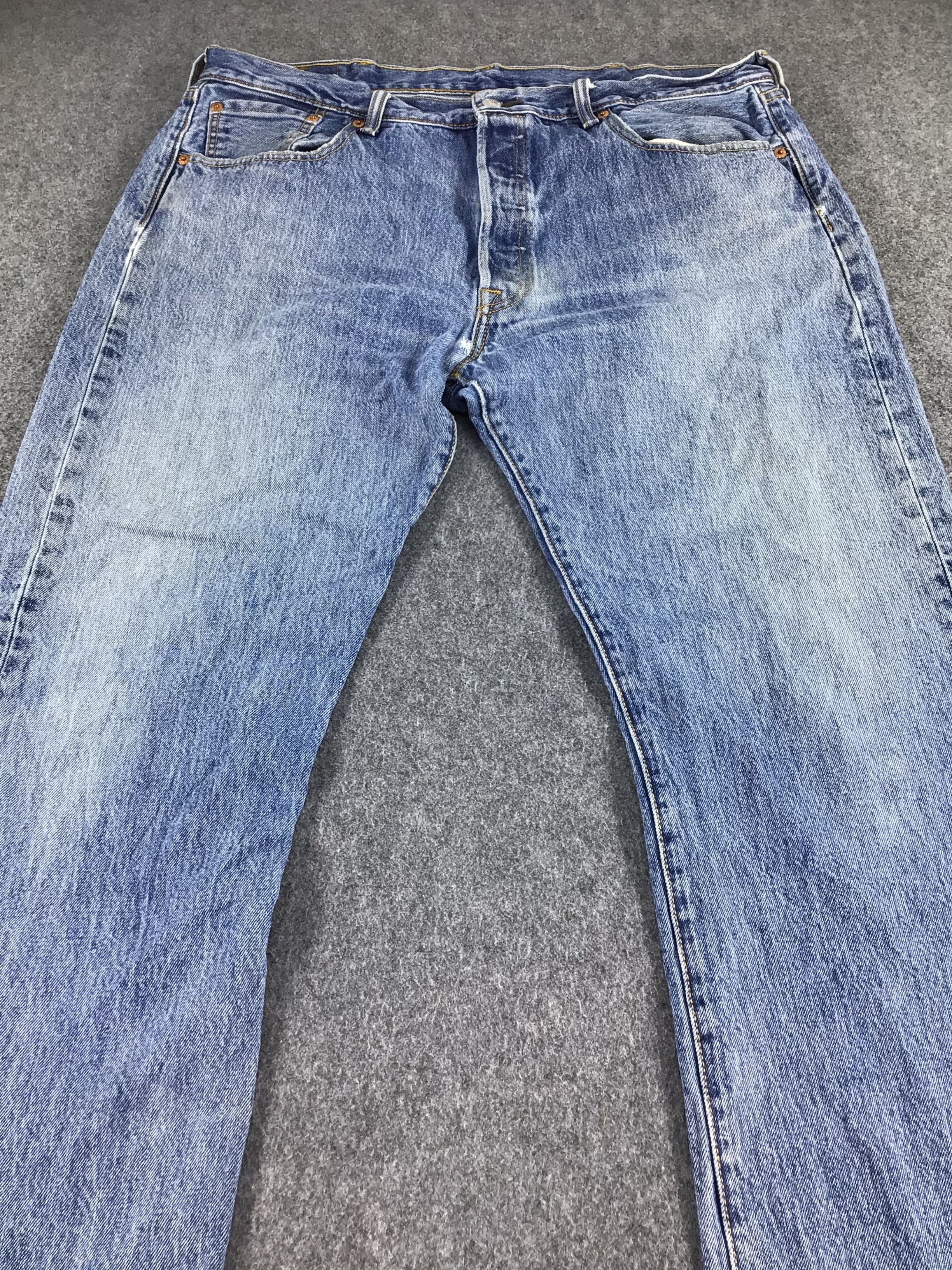 Levi's Vintage Levis 501 Jeans-J379 Size US 39 - 3 Thumbnail