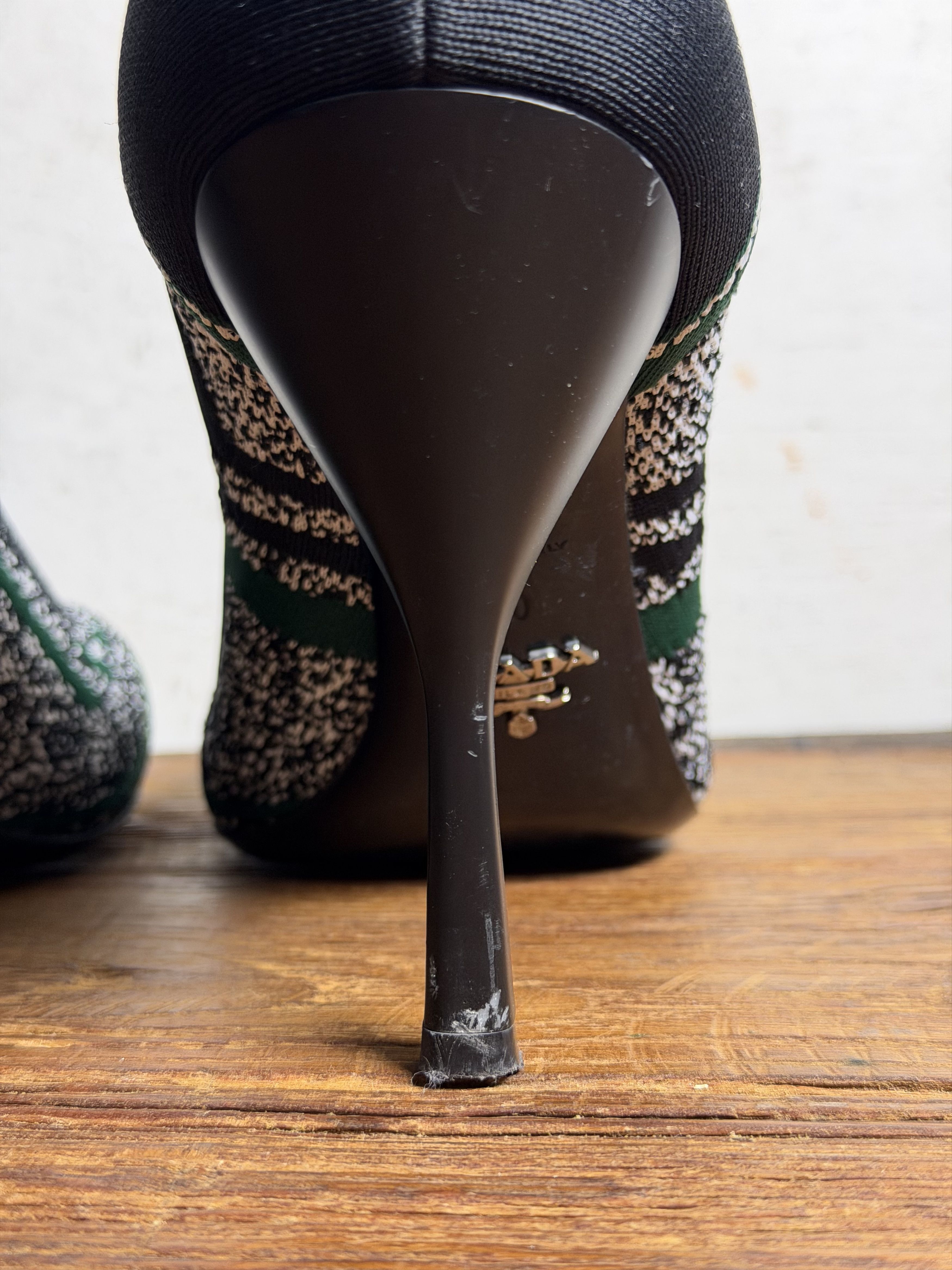Prada Prada Green/Black Printed Knit Fabric Pointed Toe Pumps Size US 10 / IT 40 - 7 Thumbnail