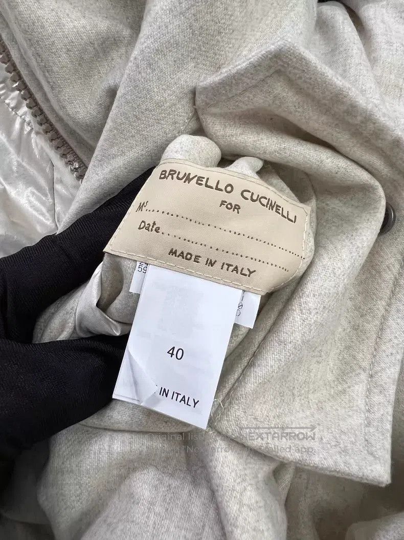 Brunello Cucinelli Brunello Cucinelli Beige Shiny Fabric Two-Way Wearable Dow Size XS / US 0-2 / IT 36-38 - 7 Thumbnail